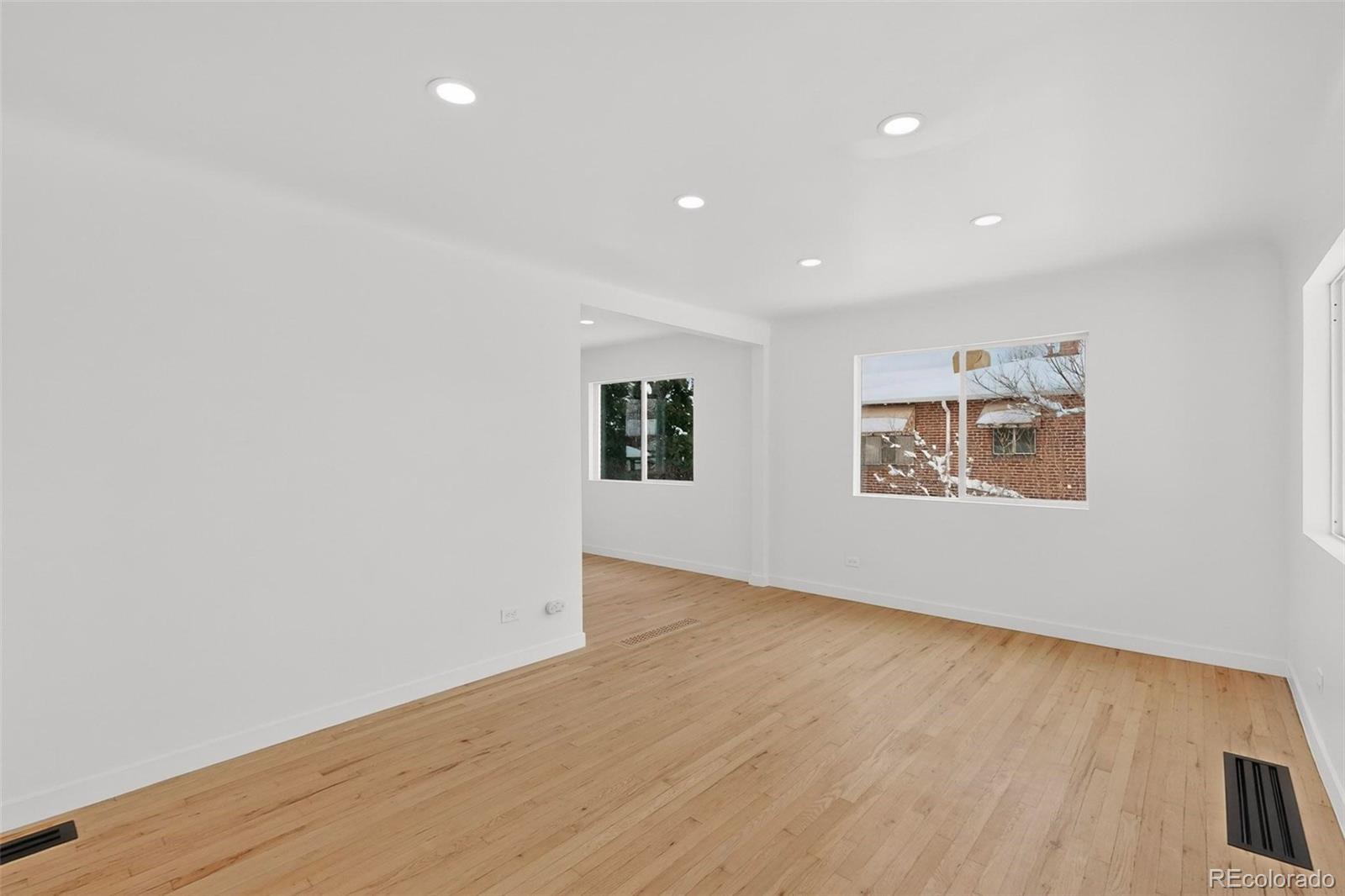 MLS Image #5 for 5050 w 33rd avenue ,denver, Colorado