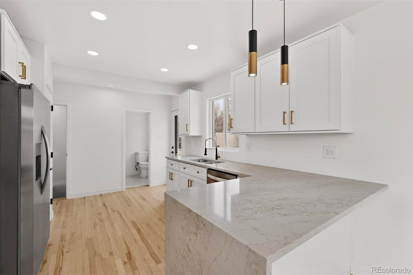 MLS Image #6 for 5050 w 33rd avenue ,denver, Colorado