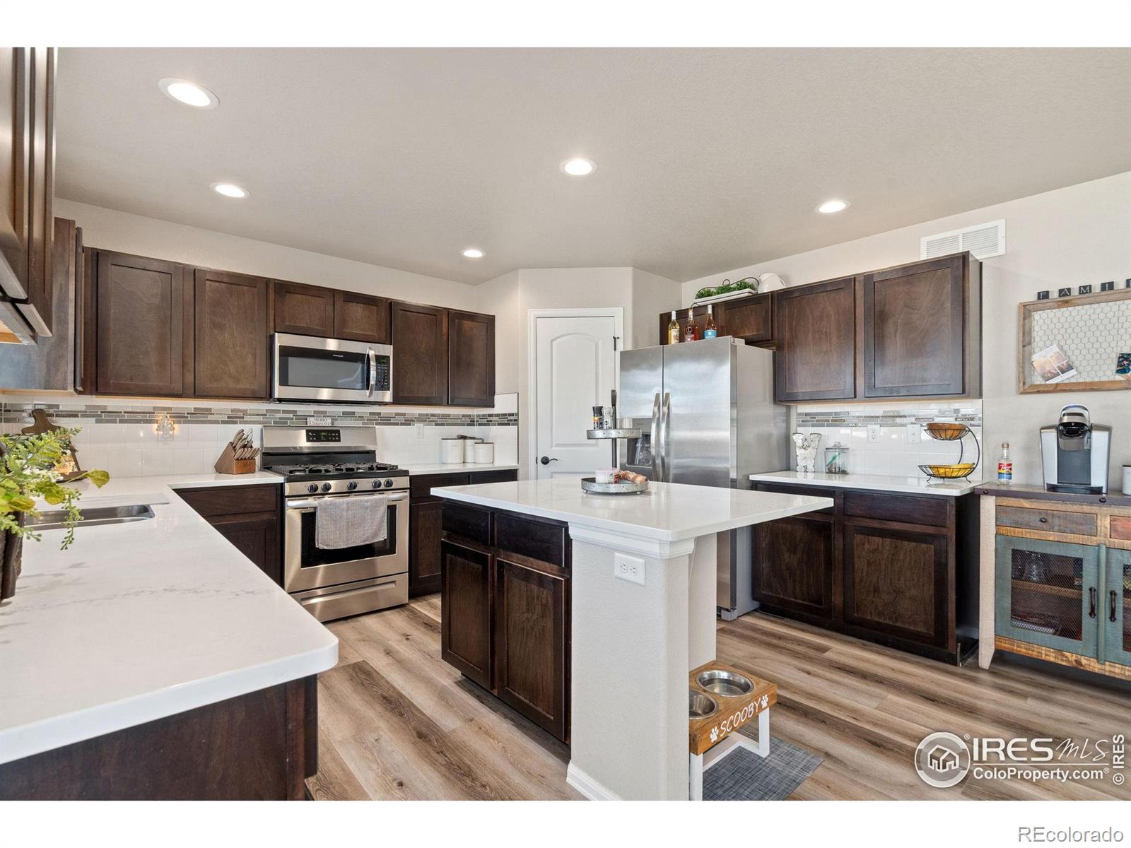 MLS Image #12 for 902  maplebrook drive,windsor, Colorado