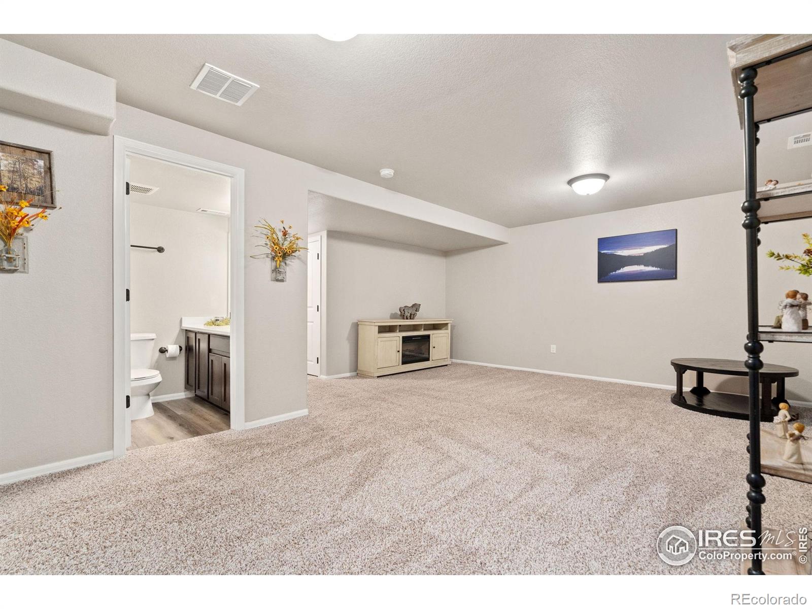 MLS Image #30 for 902  maplebrook drive,windsor, Colorado