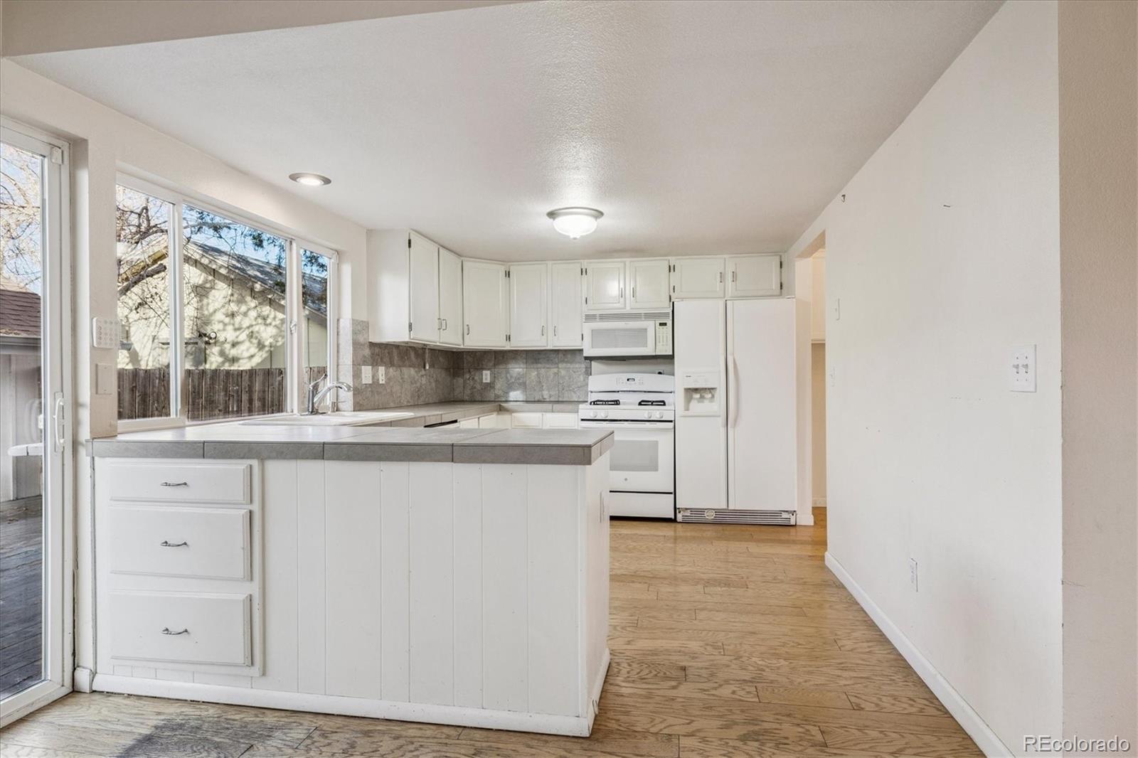 MLS Image #10 for 7711 e jamison drive,centennial, Colorado