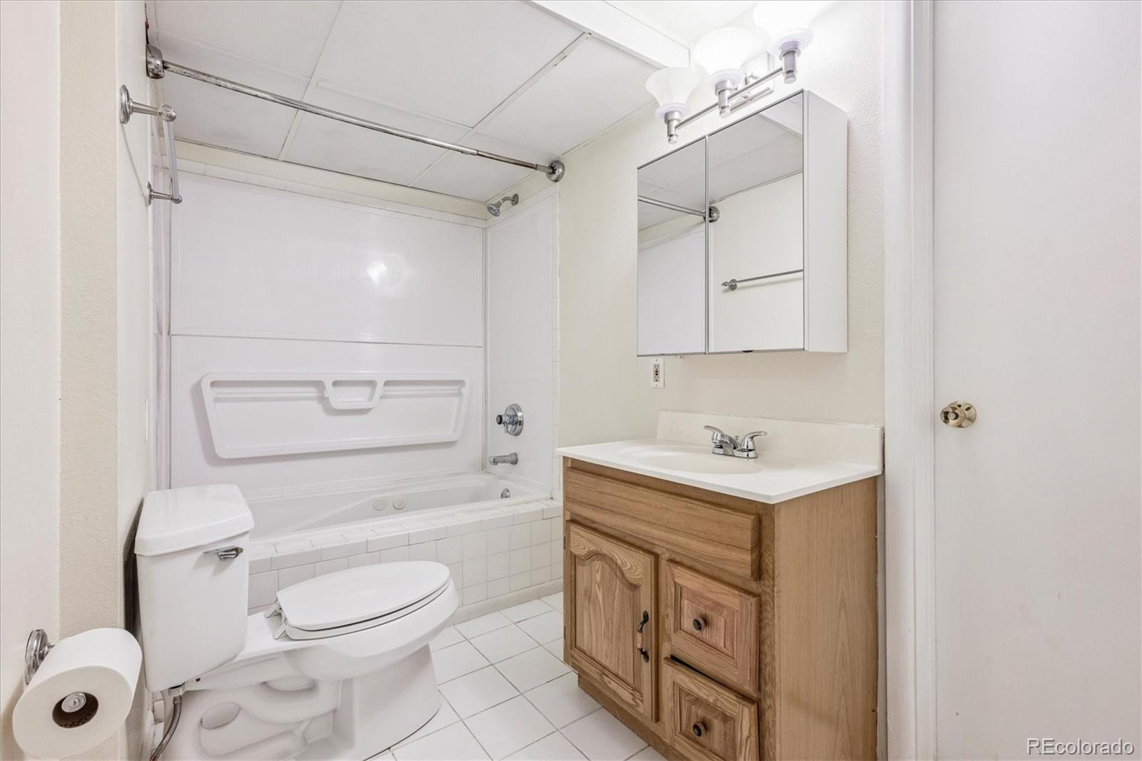 MLS Image #20 for 7711 e jamison drive,centennial, Colorado