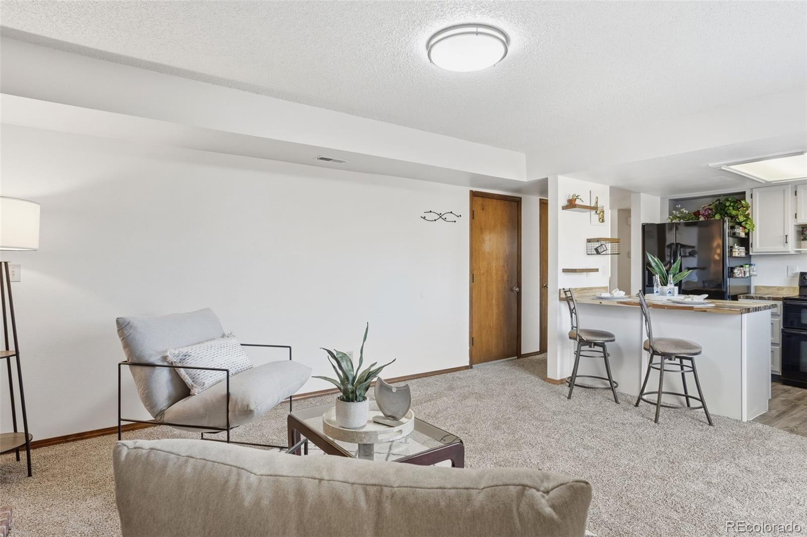 MLS Image #11 for 5870  pemberton way,colorado springs, Colorado