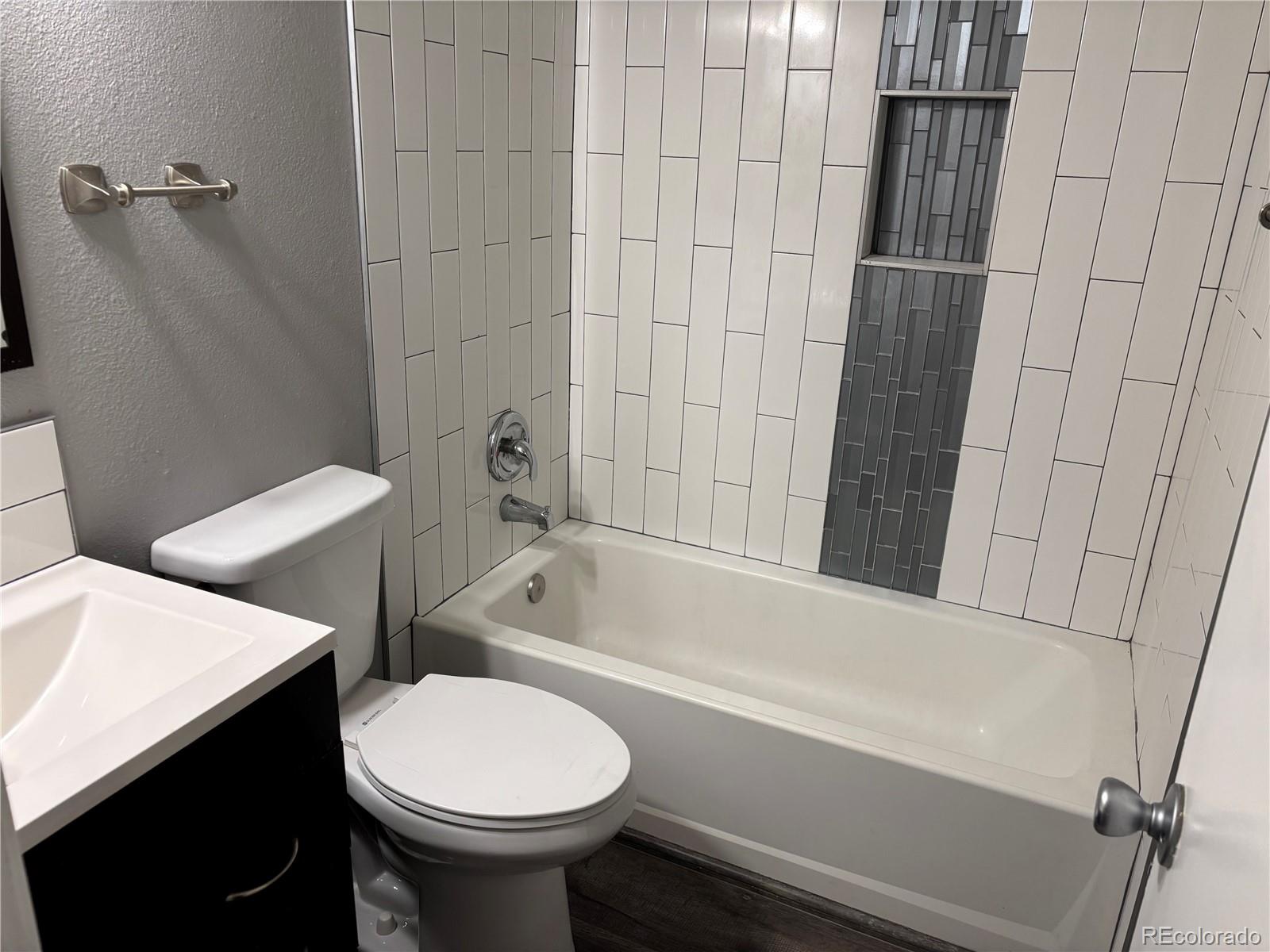 MLS Image #16 for 9340 e girard avenue 3,denver, Colorado