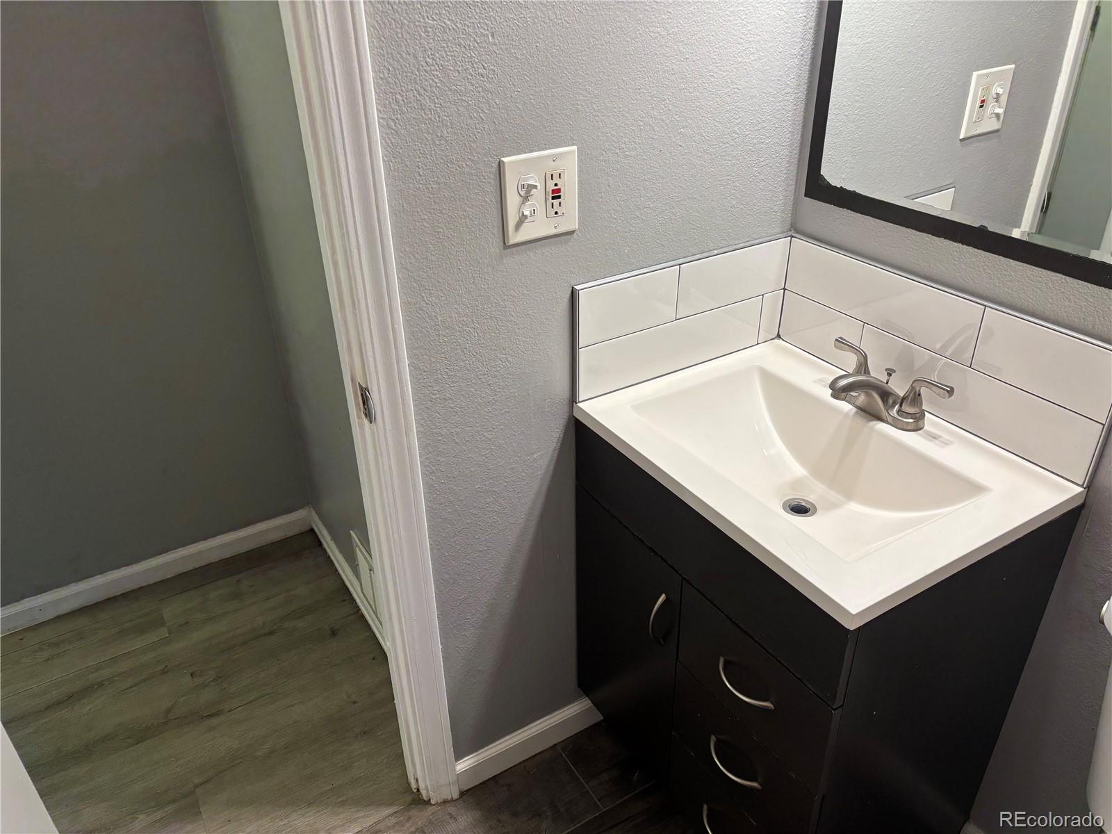 MLS Image #17 for 9340 e girard avenue 3,denver, Colorado