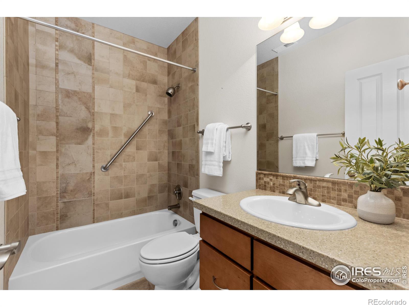 MLS Image #29 for 417  raymond court,lyons, Colorado