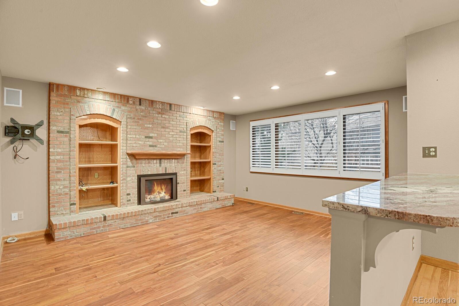 MLS Image #10 for 7772 s louthan street,littleton, Colorado