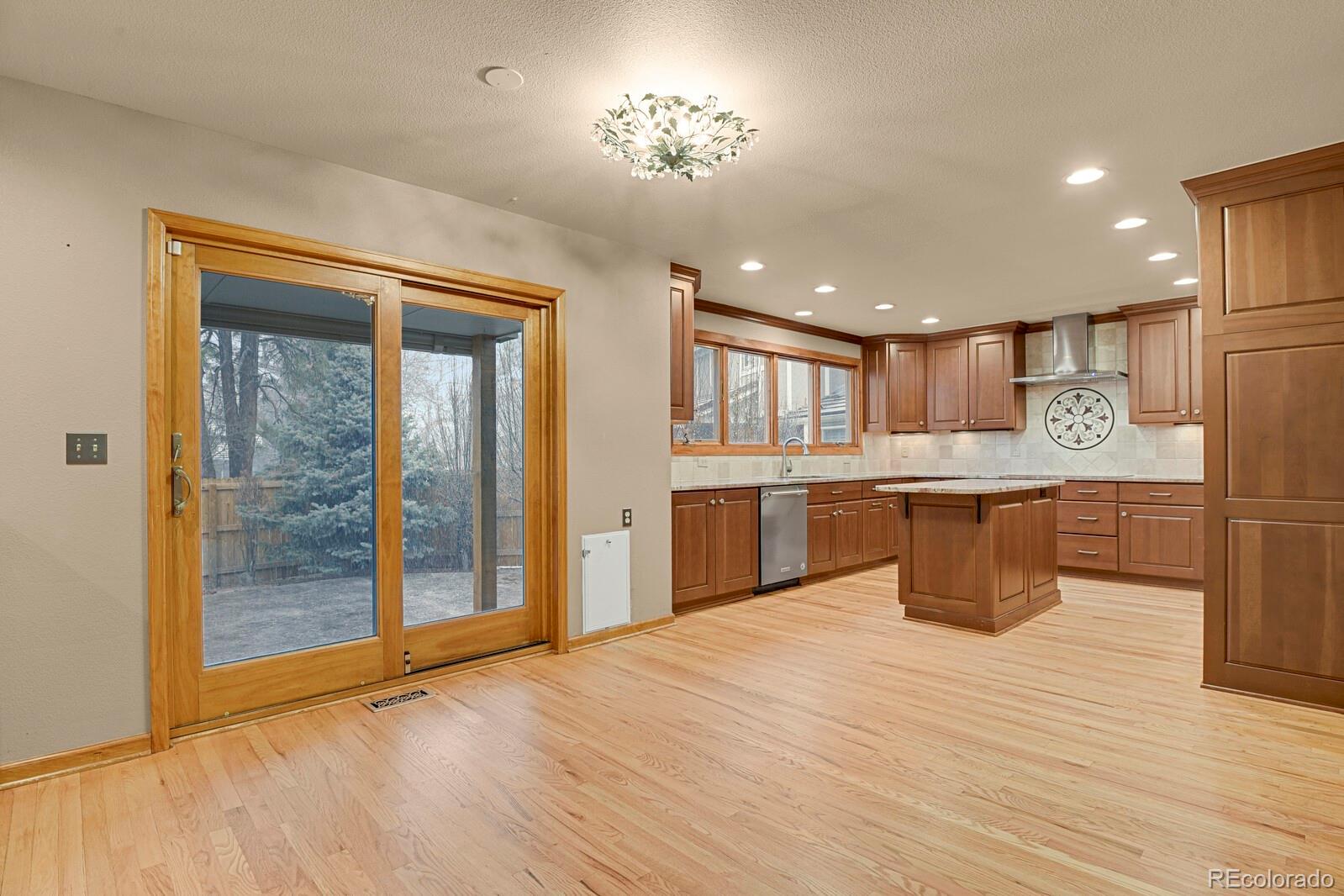 MLS Image #13 for 7772 s louthan street,littleton, Colorado