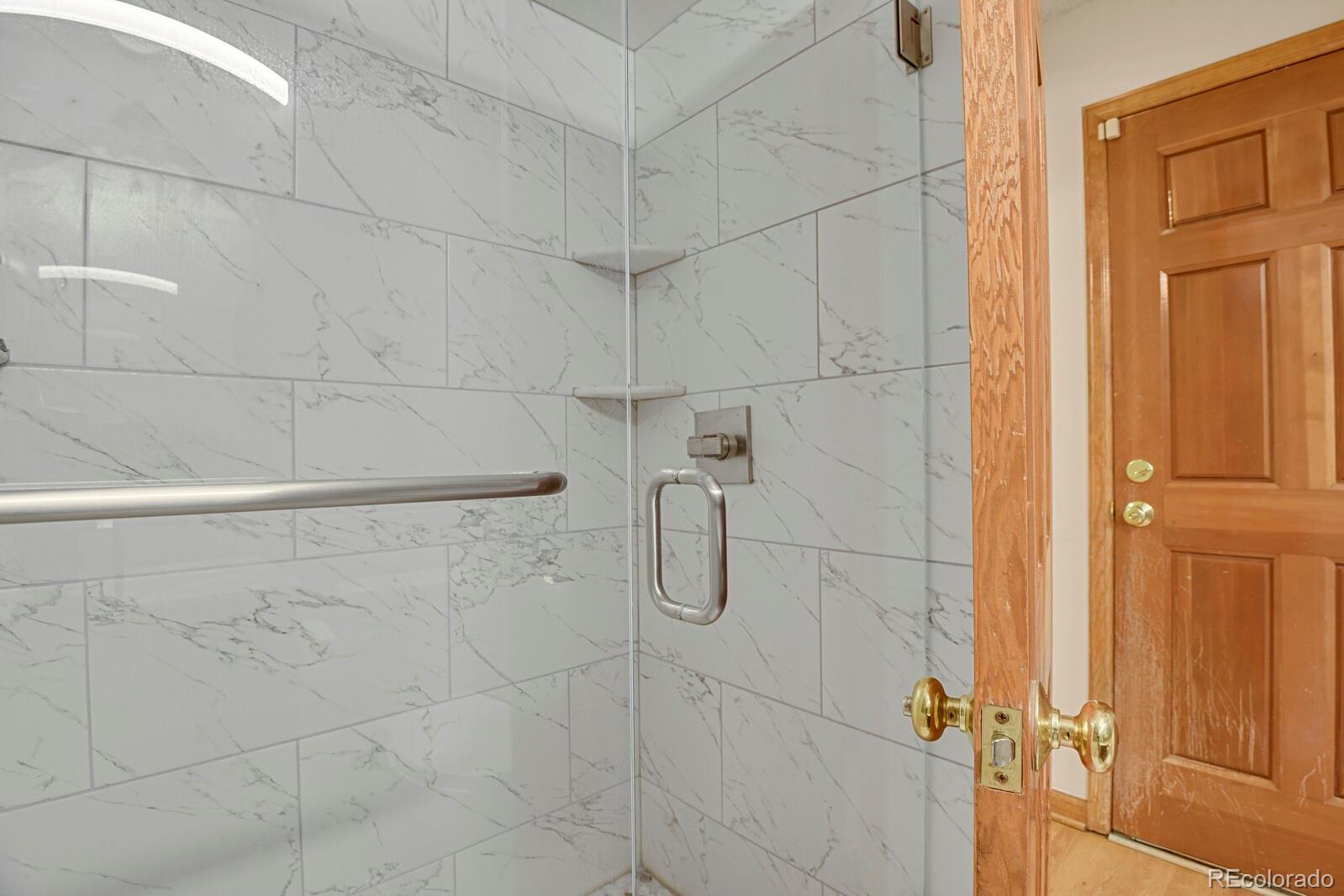 MLS Image #19 for 7772 s louthan street,littleton, Colorado