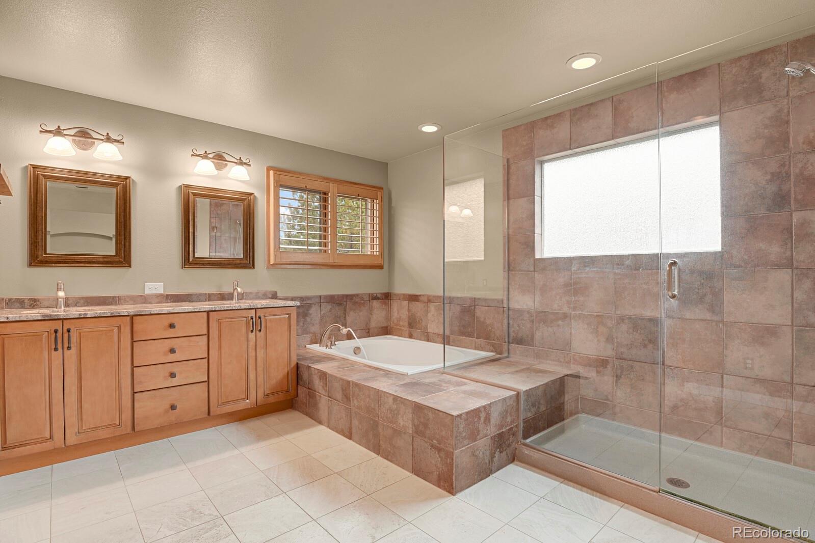 MLS Image #24 for 7772 s louthan street,littleton, Colorado
