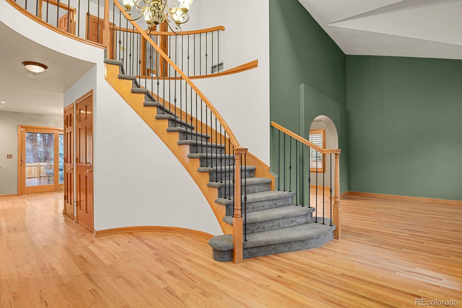 MLS Image #3 for 7772 s louthan street,littleton, Colorado
