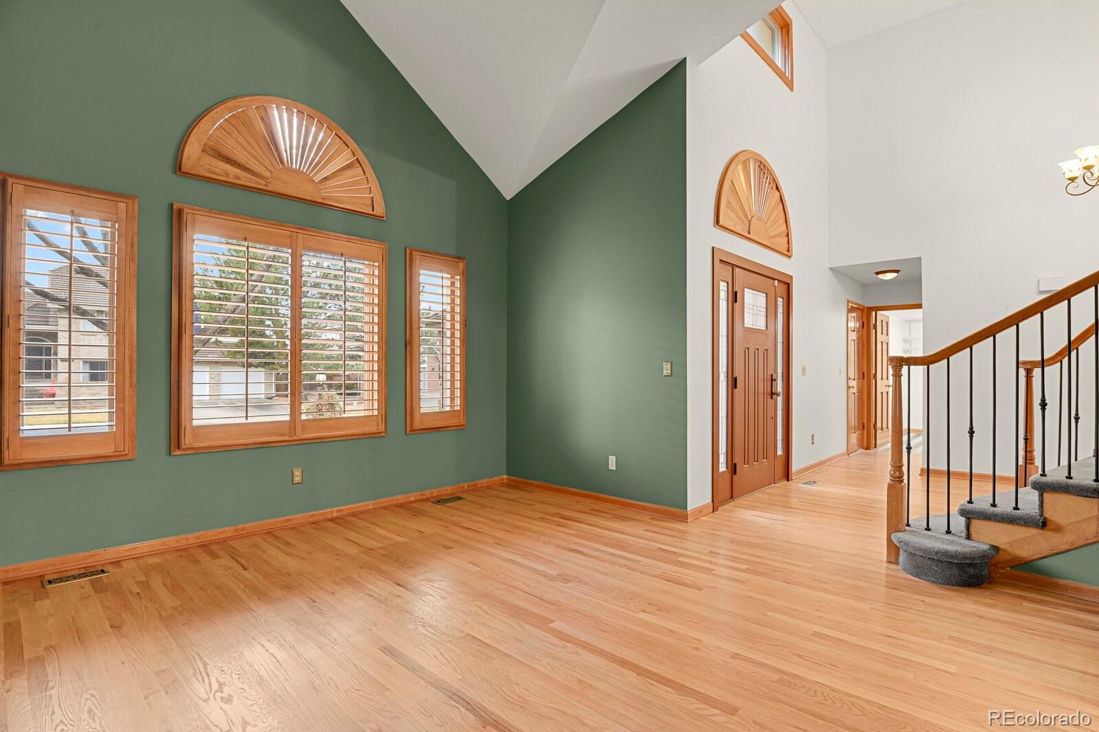 MLS Image #5 for 7772 s louthan street,littleton, Colorado