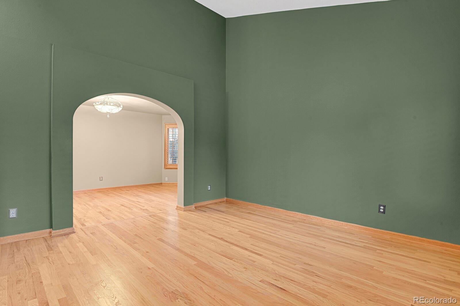 MLS Image #6 for 7772 s louthan street,littleton, Colorado