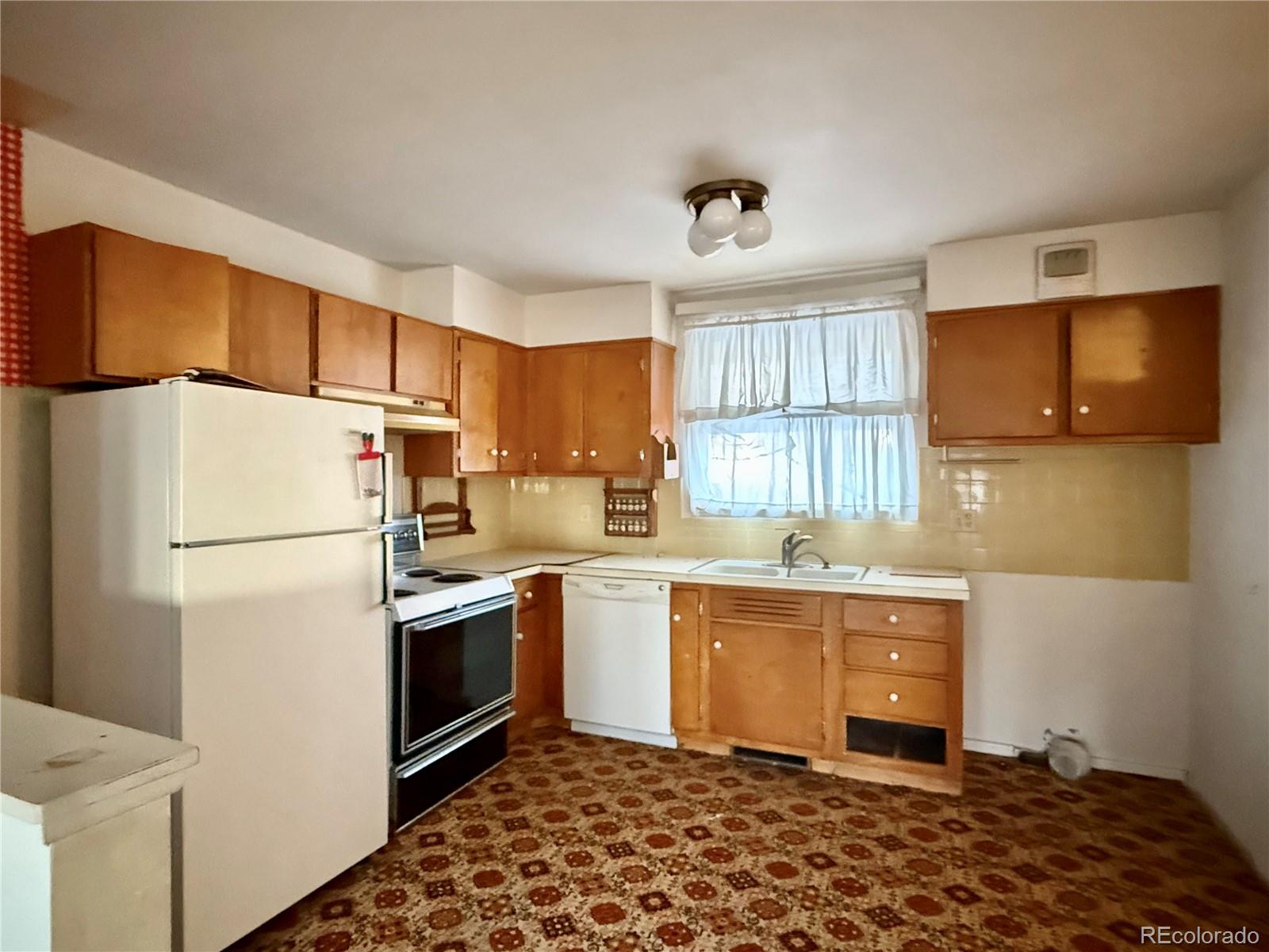 MLS Image #2 for 300  campo street,denver, Colorado