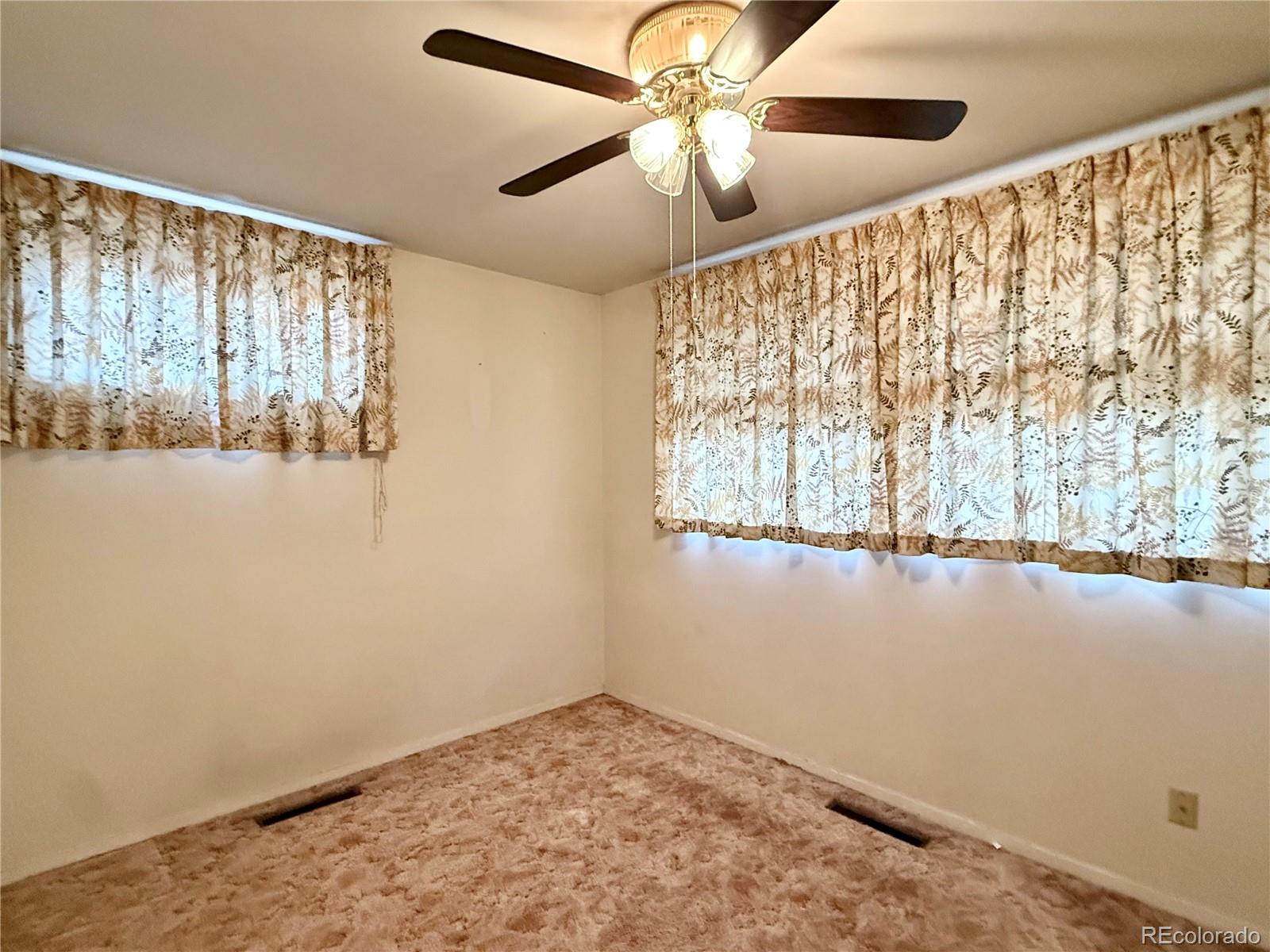 MLS Image #7 for 300  campo street,denver, Colorado
