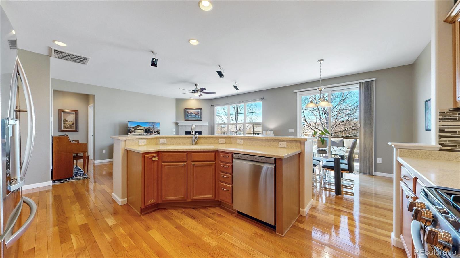 MLS Image #10 for 16573  sherman way,broomfield, Colorado