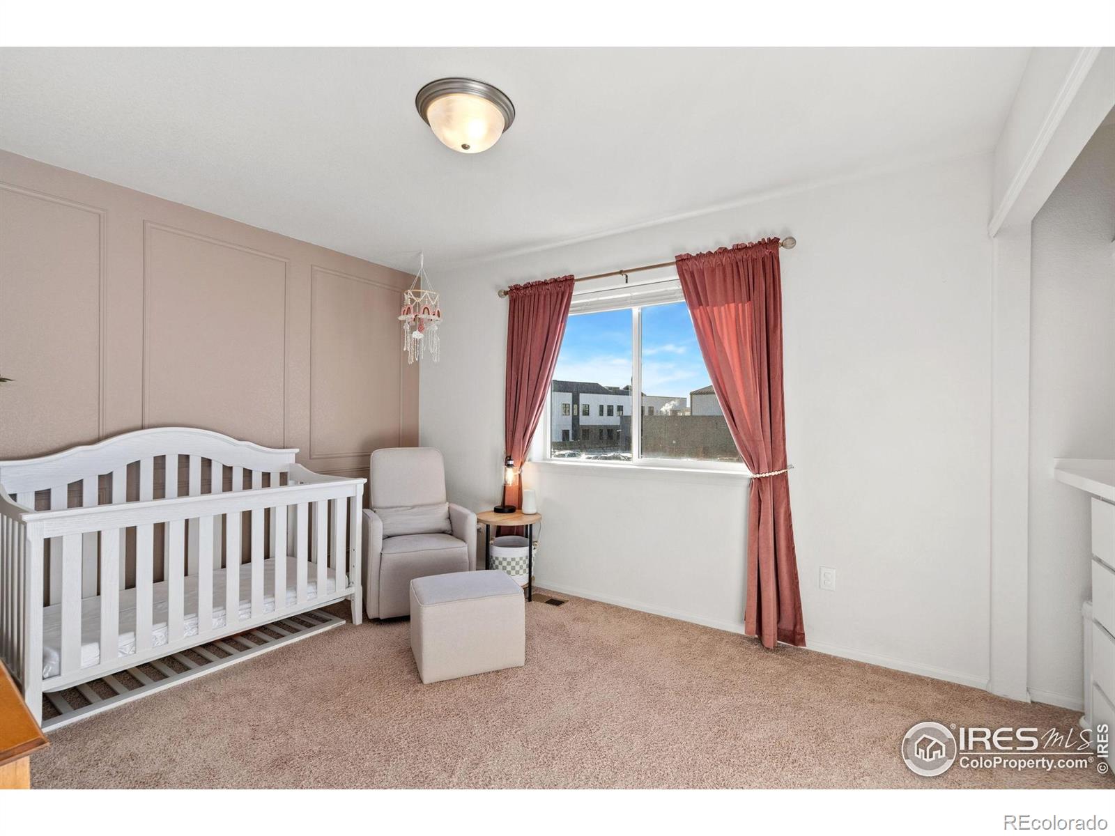 MLS Image #10 for 2004  thundercloud drive,windsor, Colorado