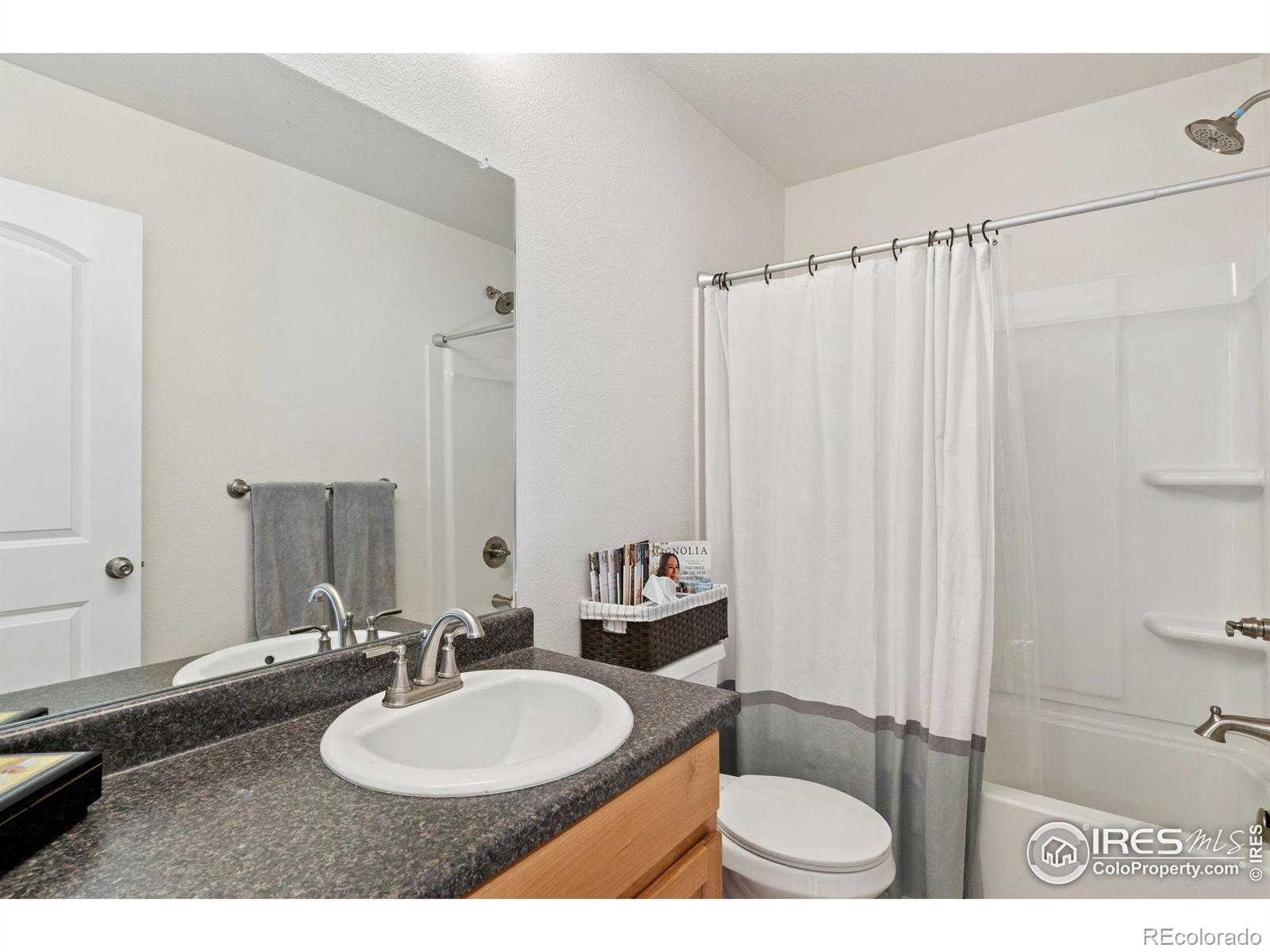 MLS Image #11 for 2004  thundercloud drive,windsor, Colorado