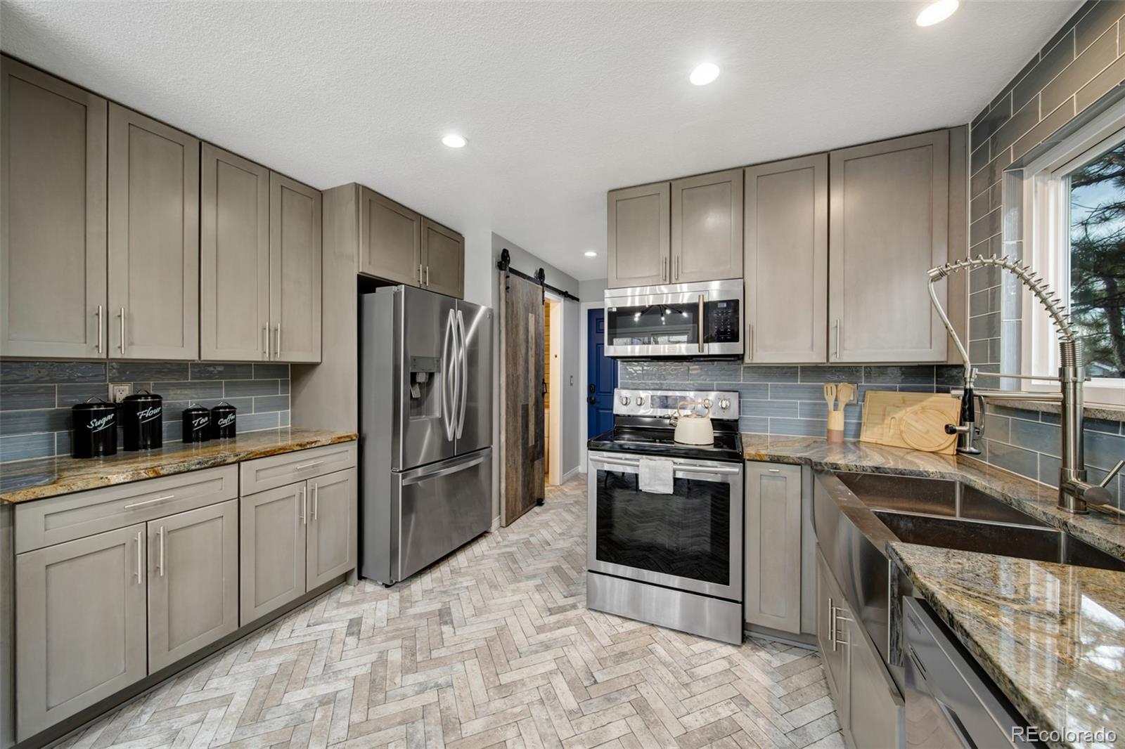 MLS Image #8 for 5337 e 112th place,thornton, Colorado