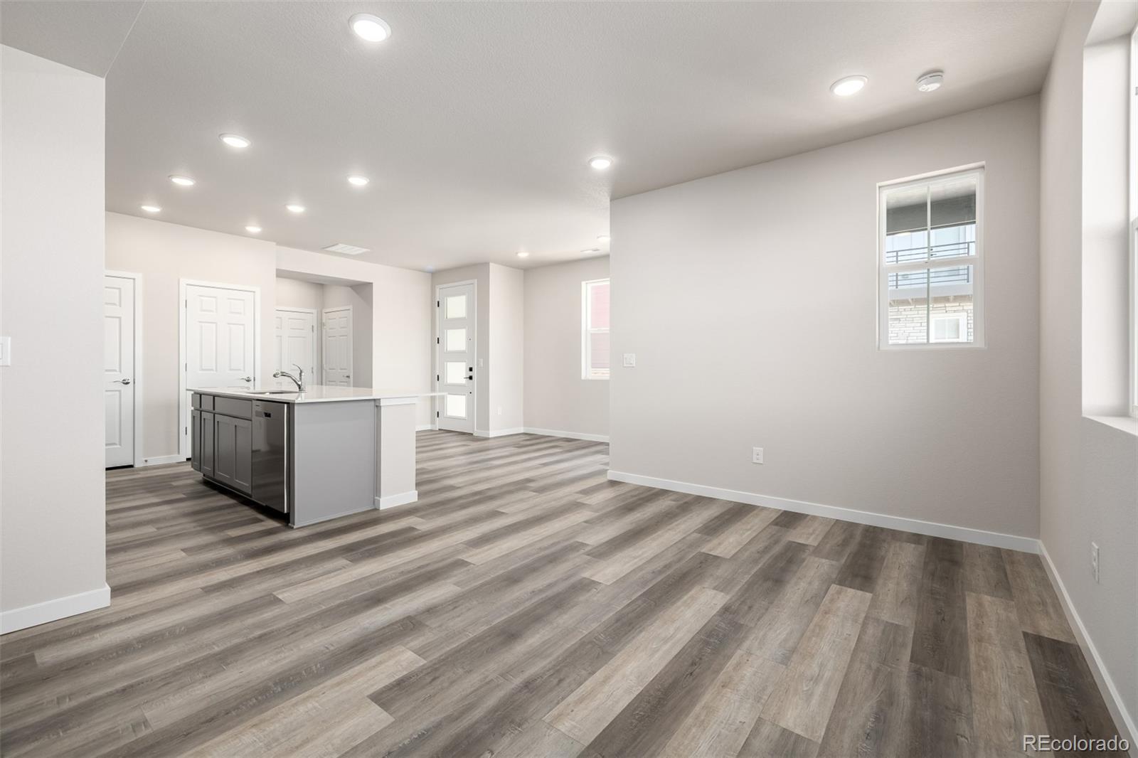 MLS Image #8 for 2869 e 103rd drive ,thornton, Colorado