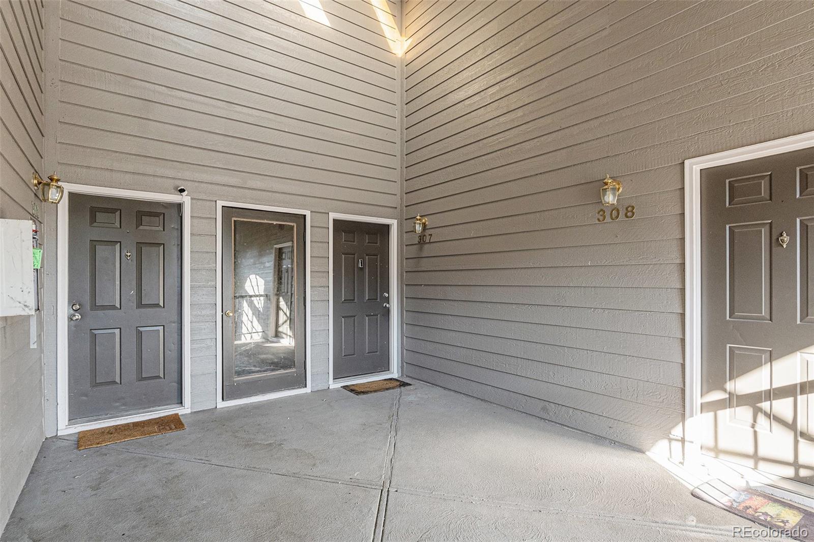 MLS Image #2 for 2575 s syracuse way m307,denver, Colorado