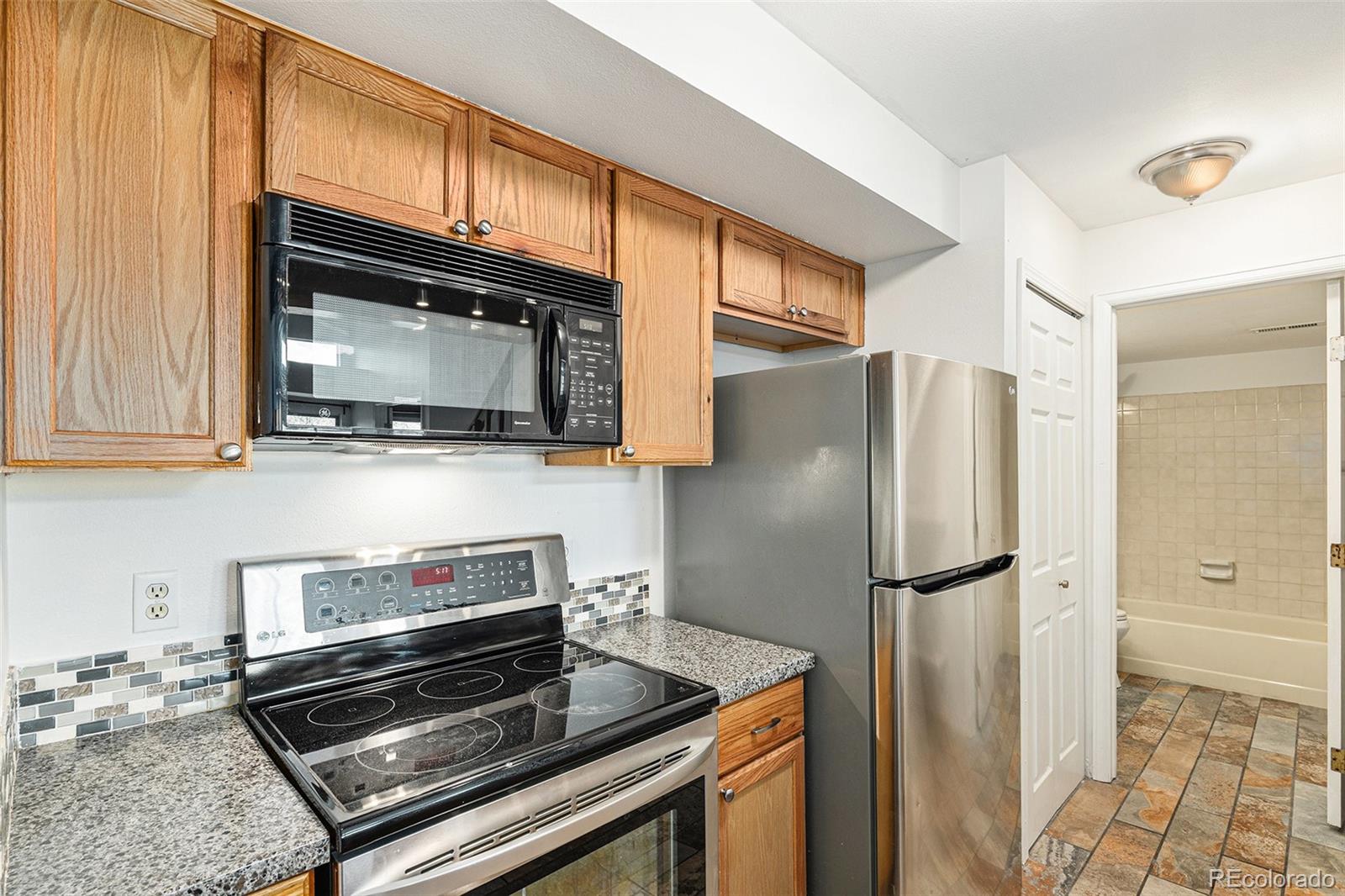MLS Image #9 for 2575 s syracuse way m307,denver, Colorado