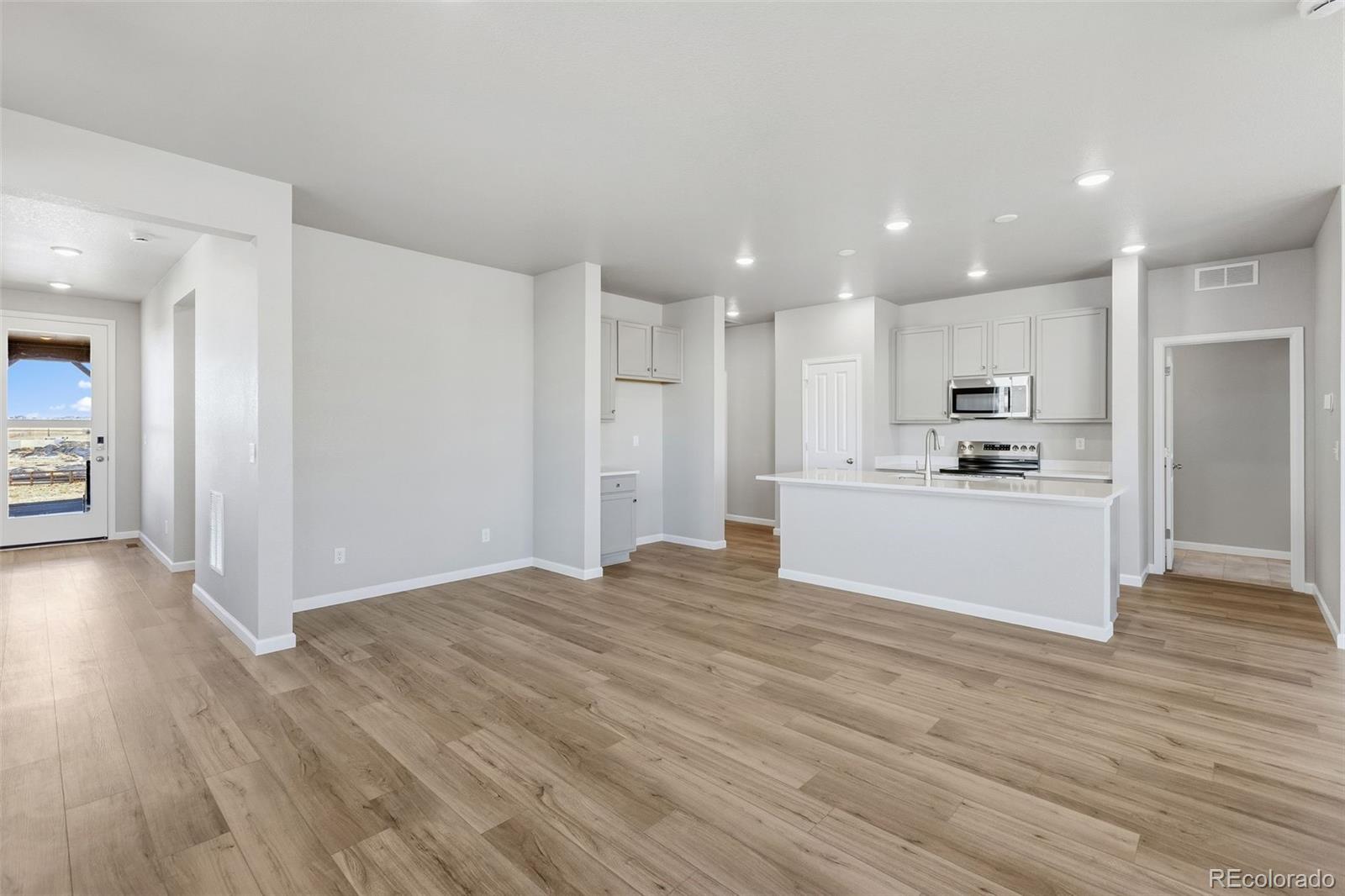 MLS Image #1 for 6801  utica circle,firestone, Colorado