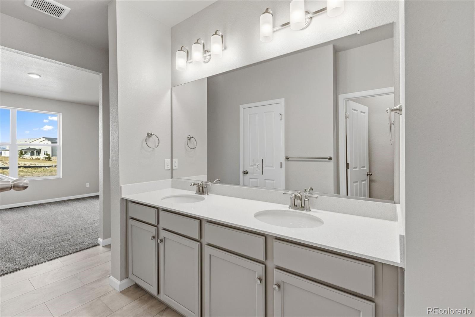 MLS Image #12 for 6801  utica circle,firestone, Colorado
