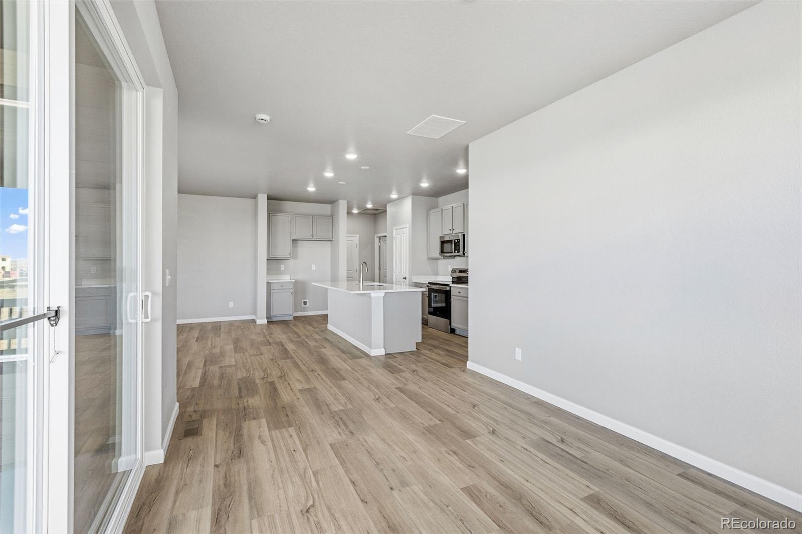 MLS Image #7 for 6801  utica circle,firestone, Colorado