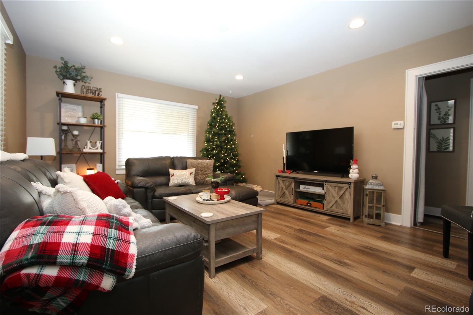 MLS Image #5 for 150 s pierce street,lakewood, Colorado
