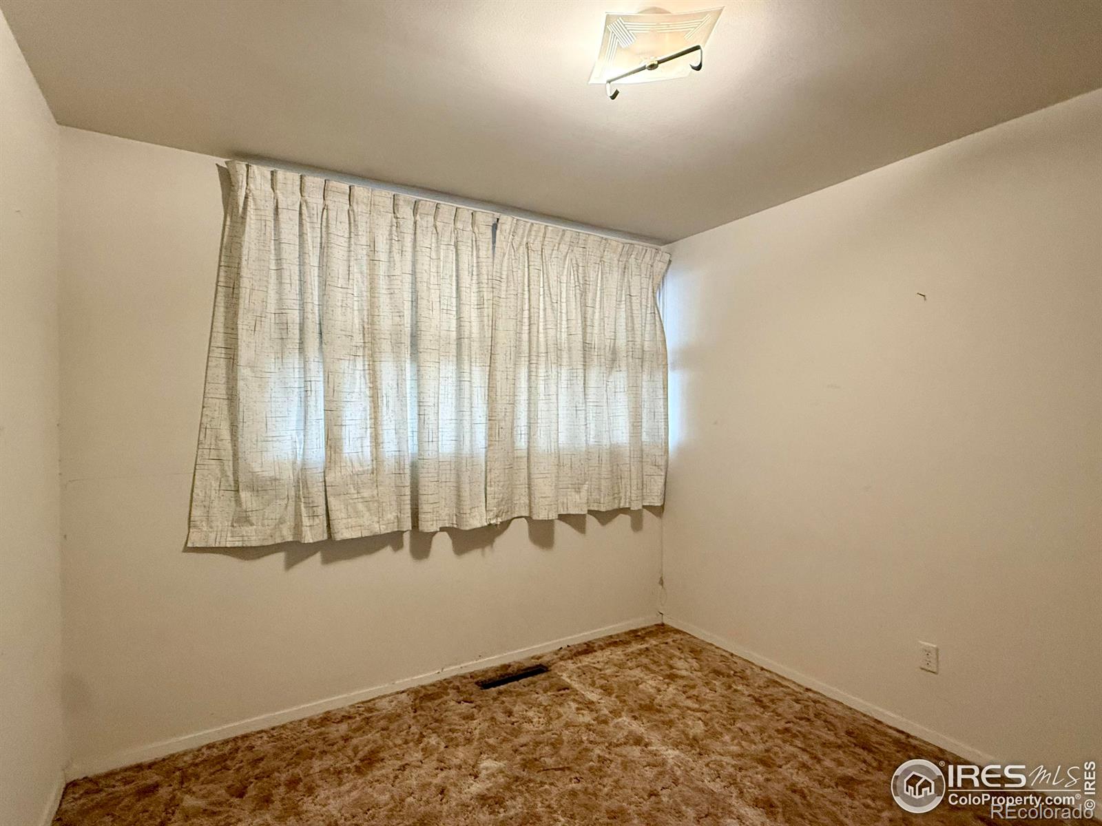 MLS Image #8 for 300  campo street,denver, Colorado