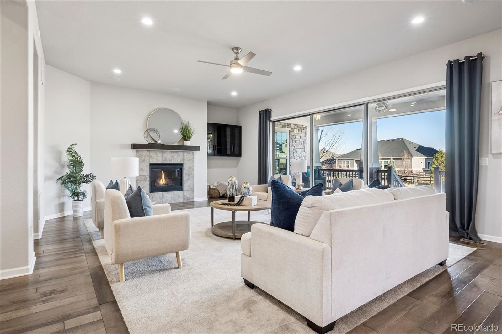 MLS Image #3 for 23130 e del norte circle,aurora, Colorado