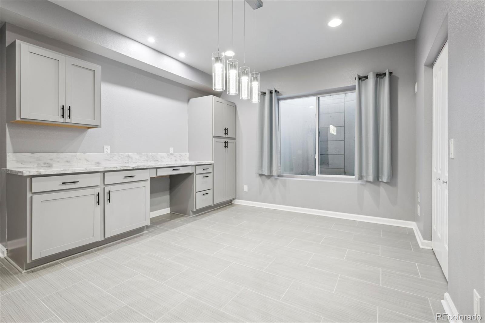 MLS Image #36 for 23130 e del norte circle,aurora, Colorado