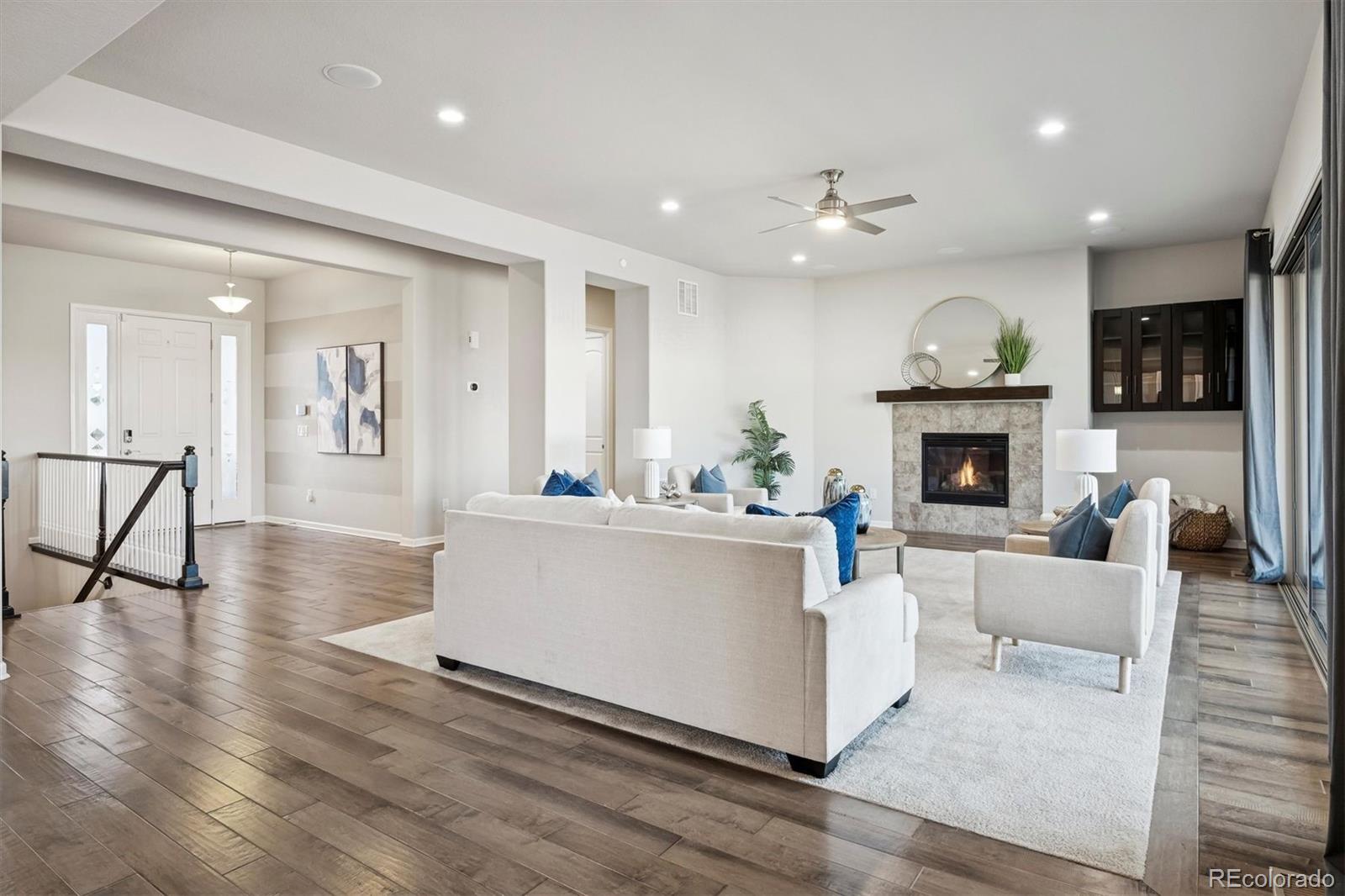 MLS Image #5 for 23130 e del norte circle,aurora, Colorado