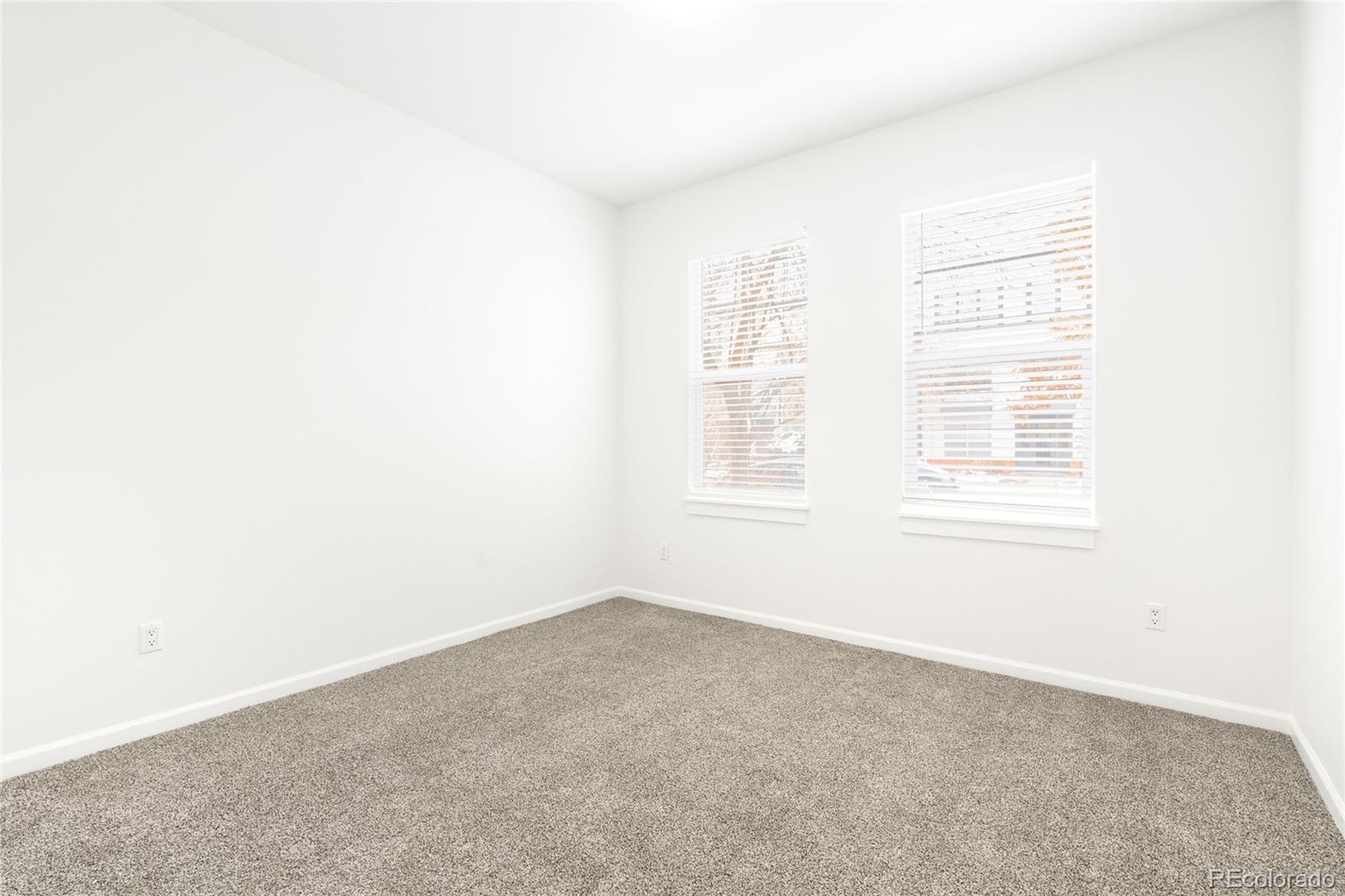 MLS Image #22 for 2708  syracuse street 111,denver, Colorado