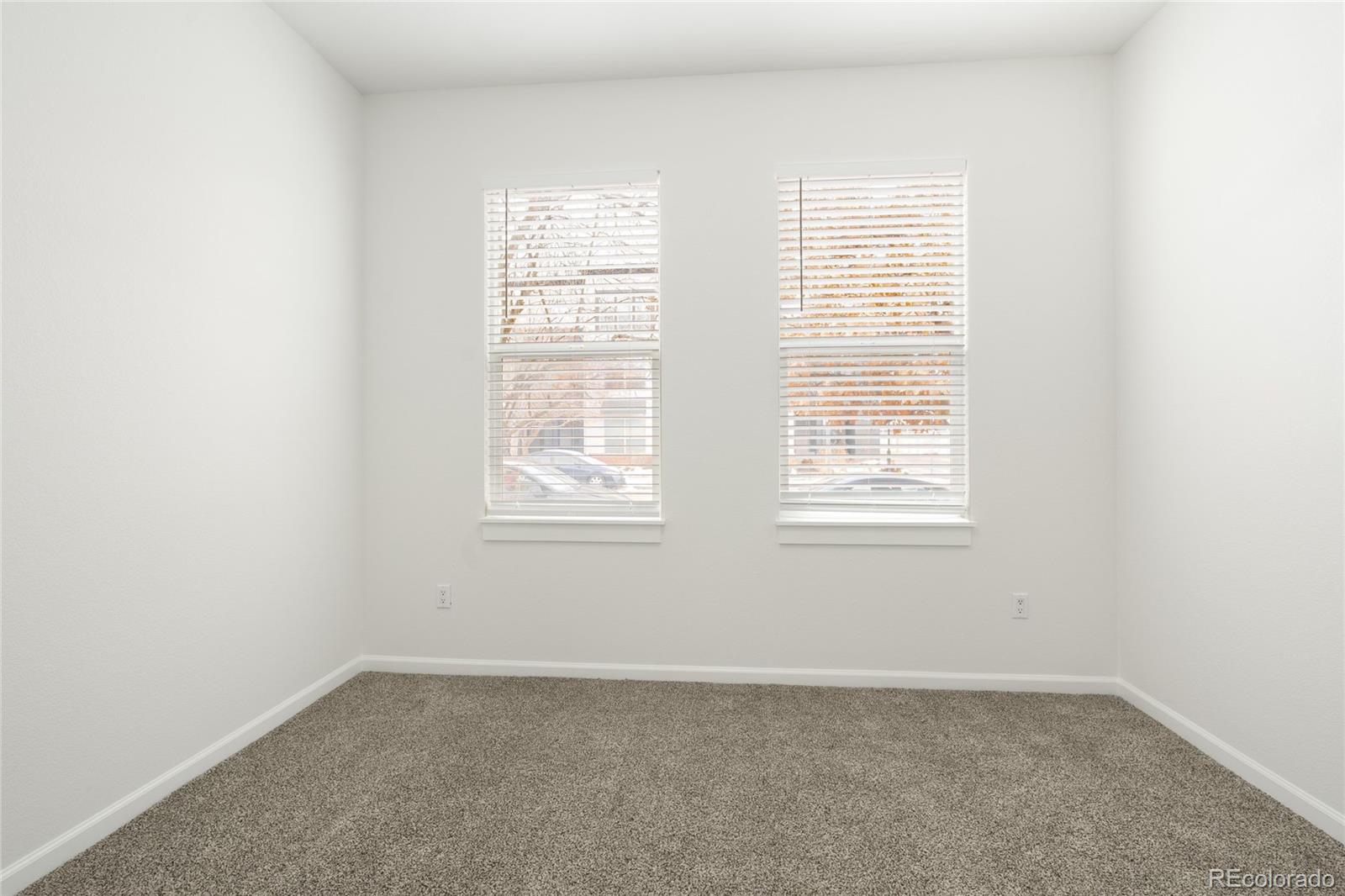 MLS Image #26 for 2708  syracuse street 111,denver, Colorado