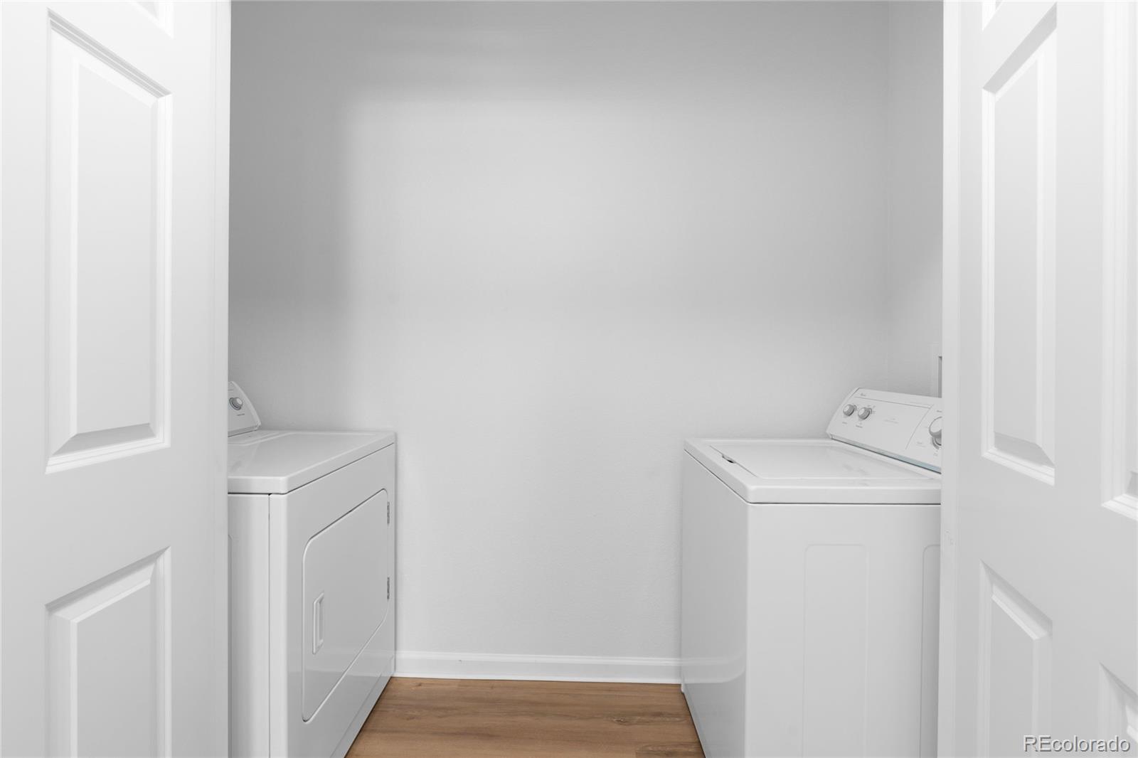 MLS Image #27 for 2708  syracuse street 111,denver, Colorado