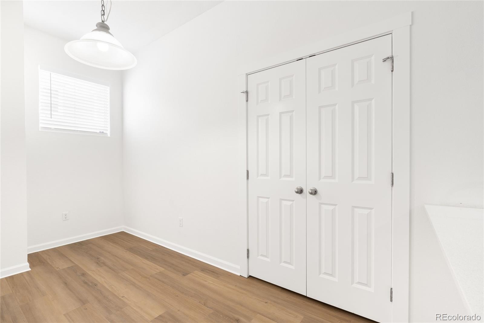 MLS Image #33 for 2708  syracuse street 111,denver, Colorado