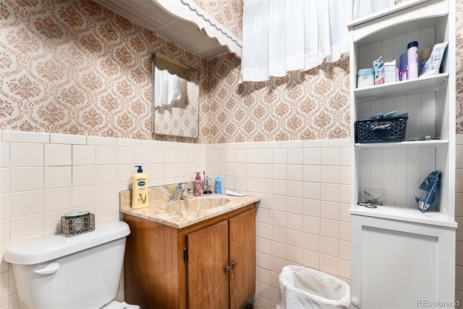 MLS Image #15 for 10767  northglenn drive,northglenn, Colorado