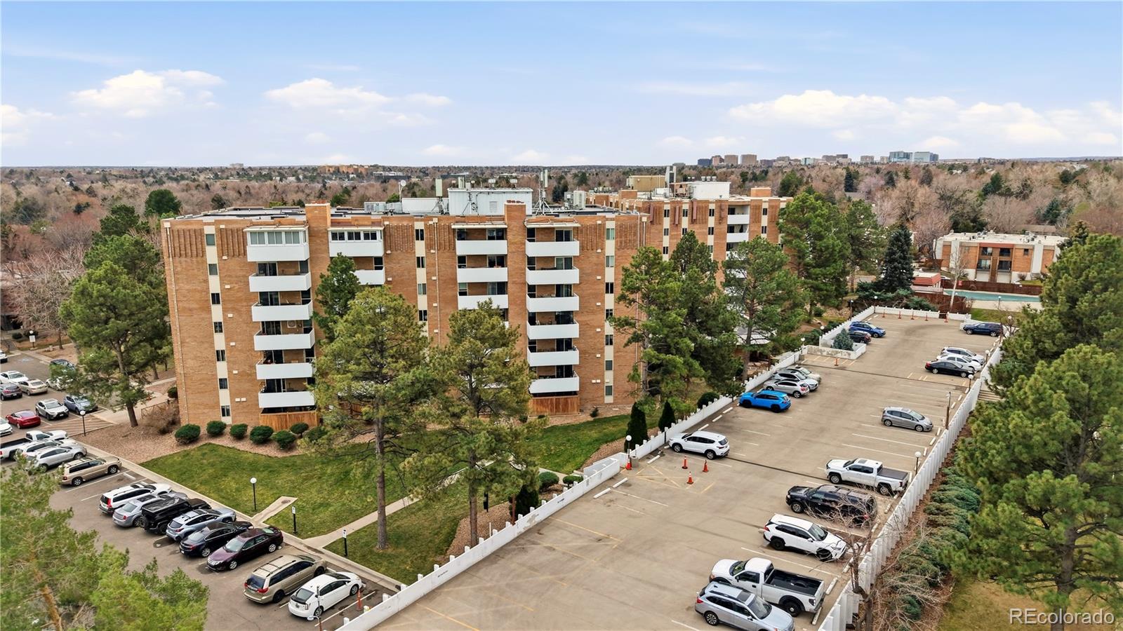 MLS Image #40 for 2880 s locust street 200s,denver, Colorado
