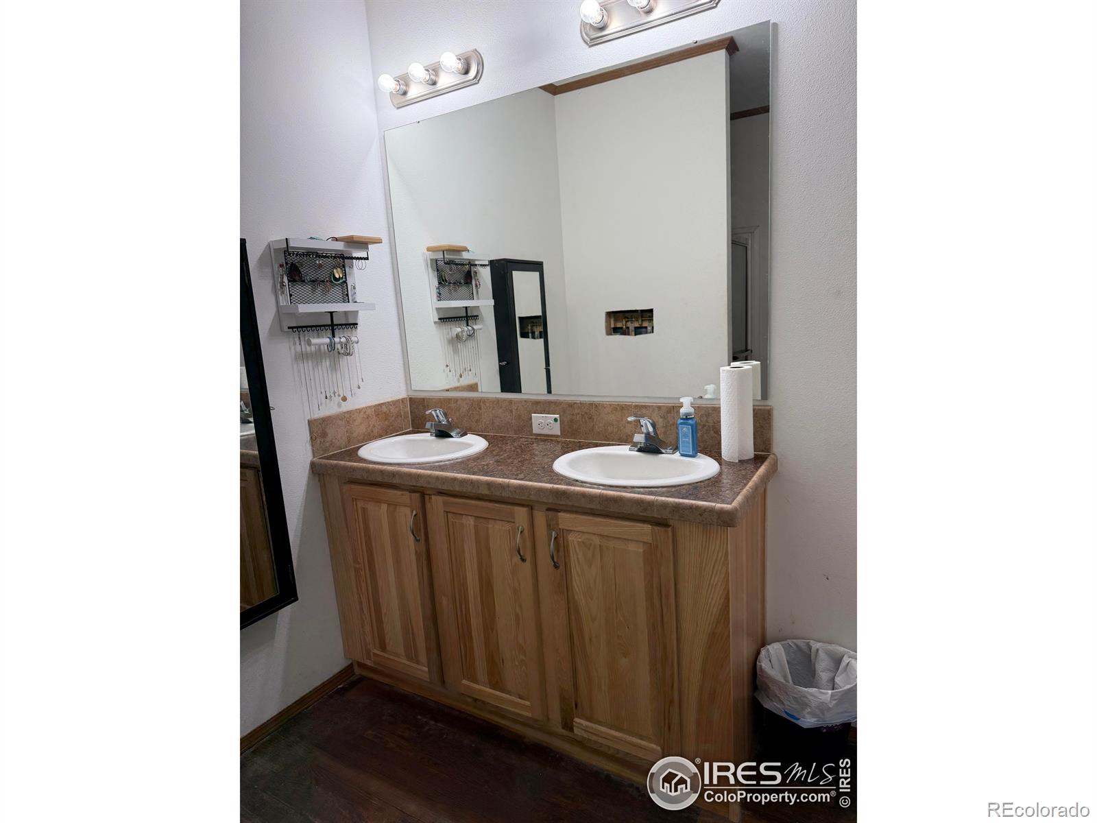 MLS Image #16 for 510  illinois avenue,stratton, Colorado