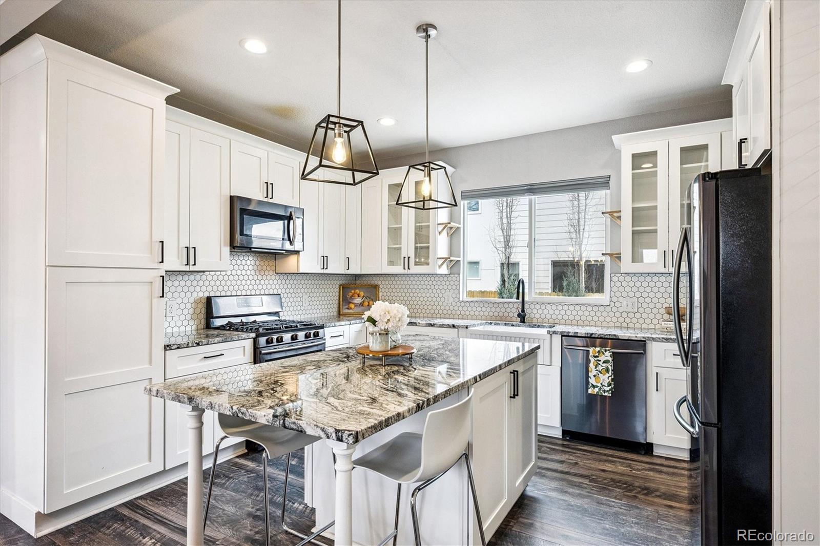 MLS Image #12 for 2421 s bannock street,denver, Colorado