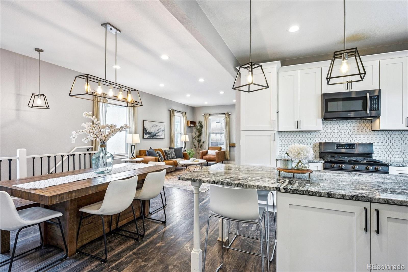 MLS Image #14 for 2421 s bannock street,denver, Colorado
