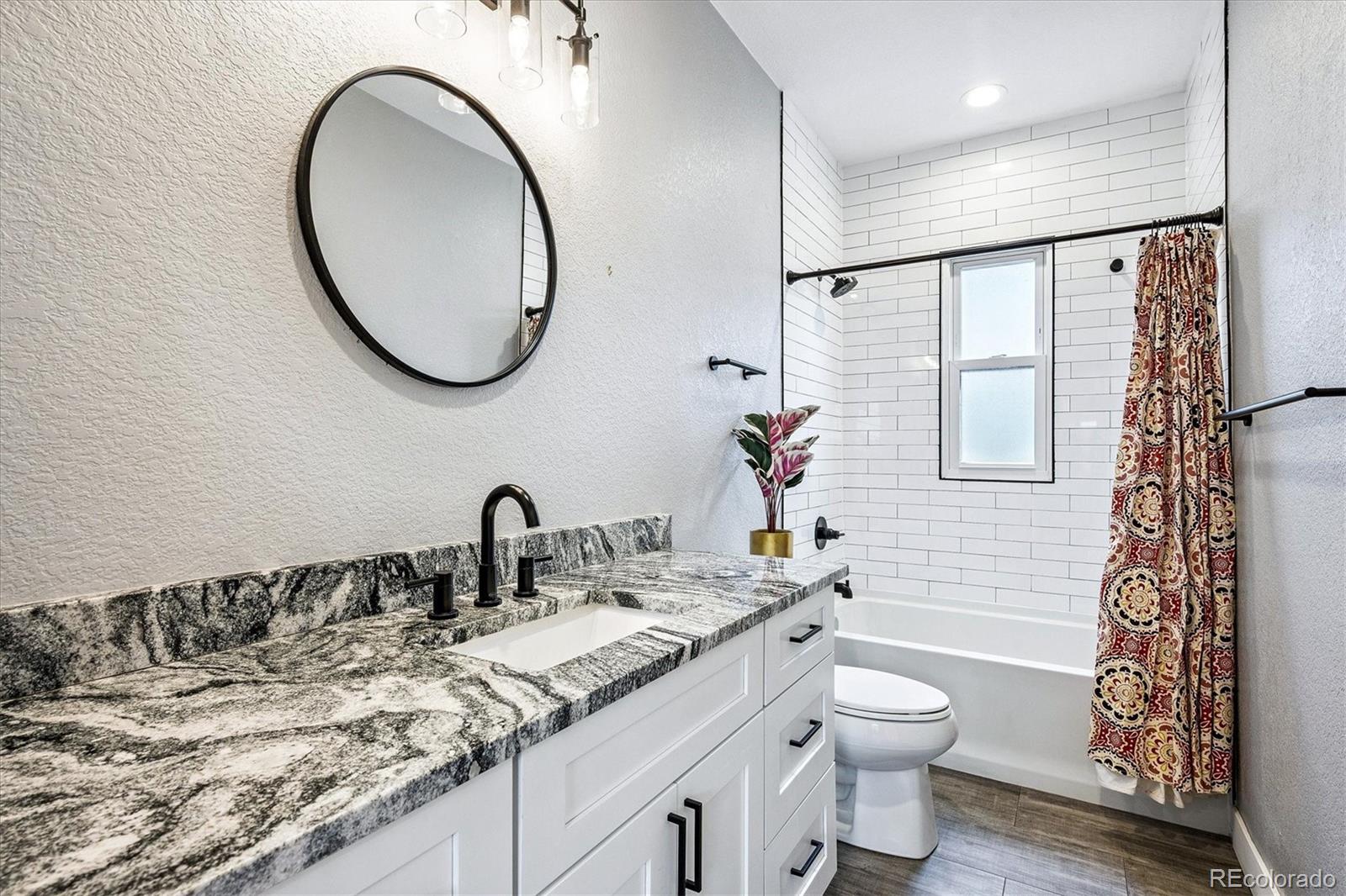 MLS Image #18 for 2421 s bannock street,denver, Colorado