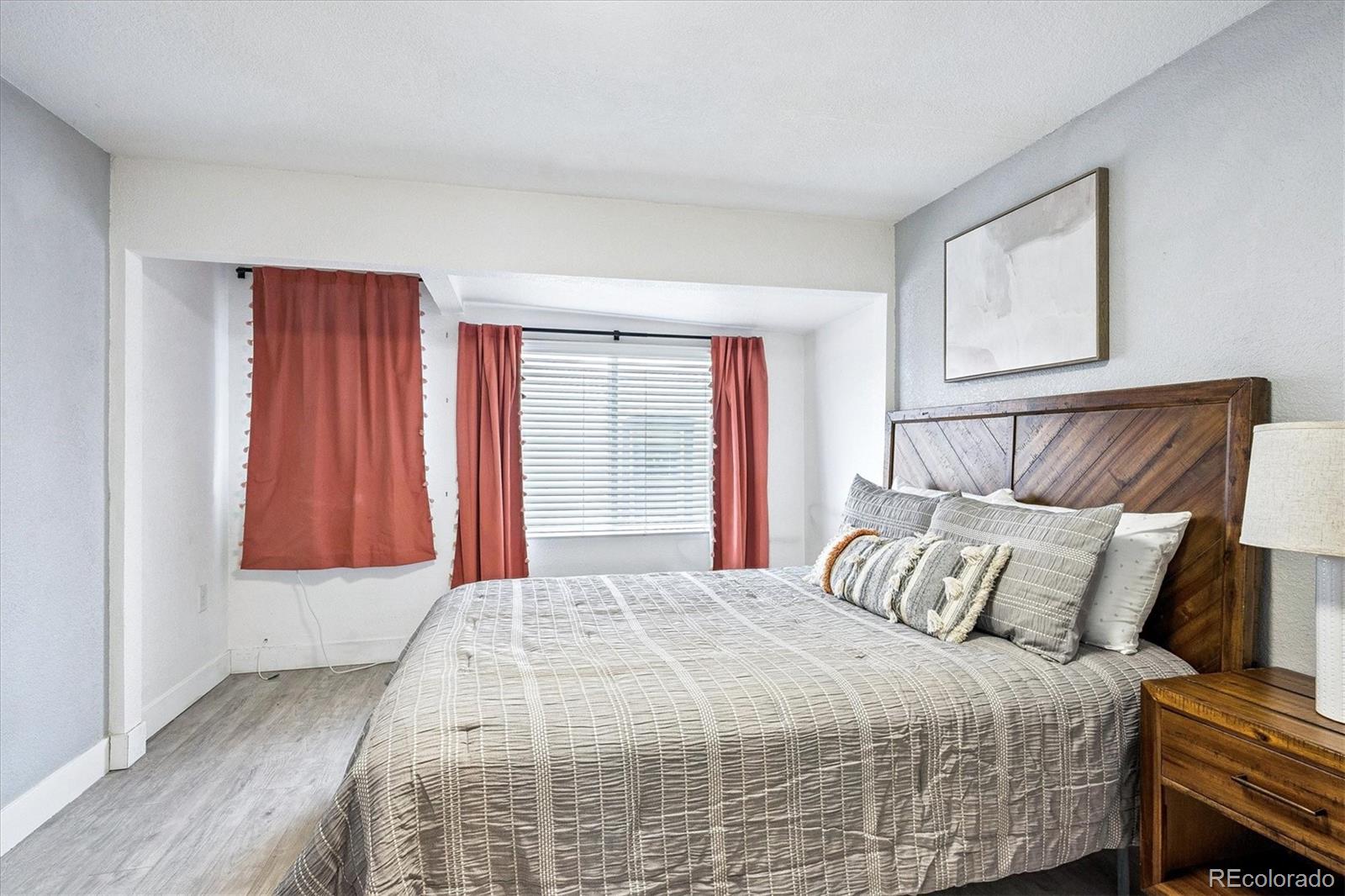 MLS Image #22 for 2421 s bannock street,denver, Colorado