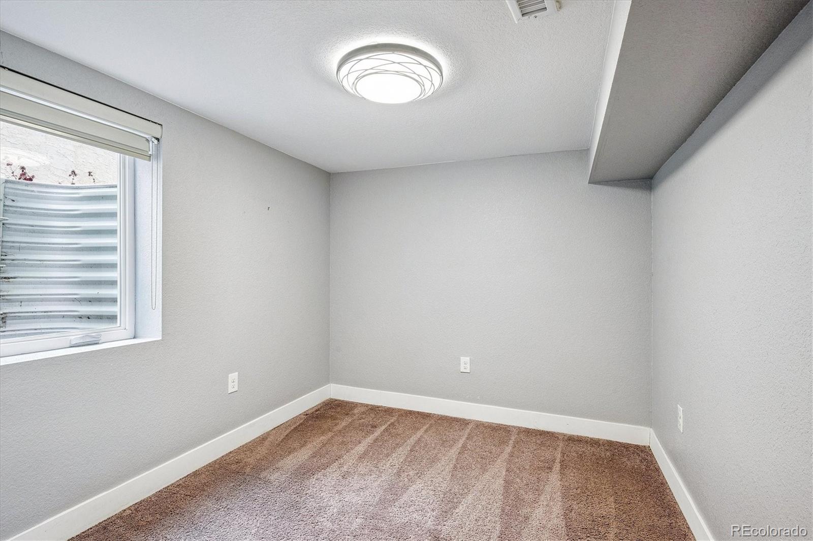 MLS Image #25 for 2421 s bannock street,denver, Colorado