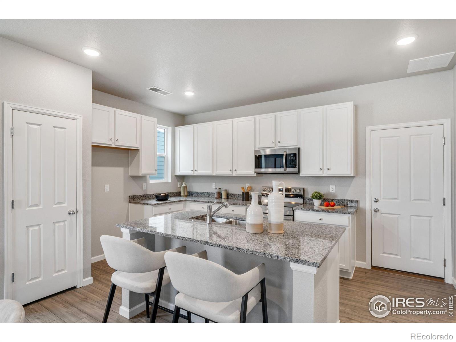 MLS Image #15 for 310  shoveler way,johnstown, Colorado
