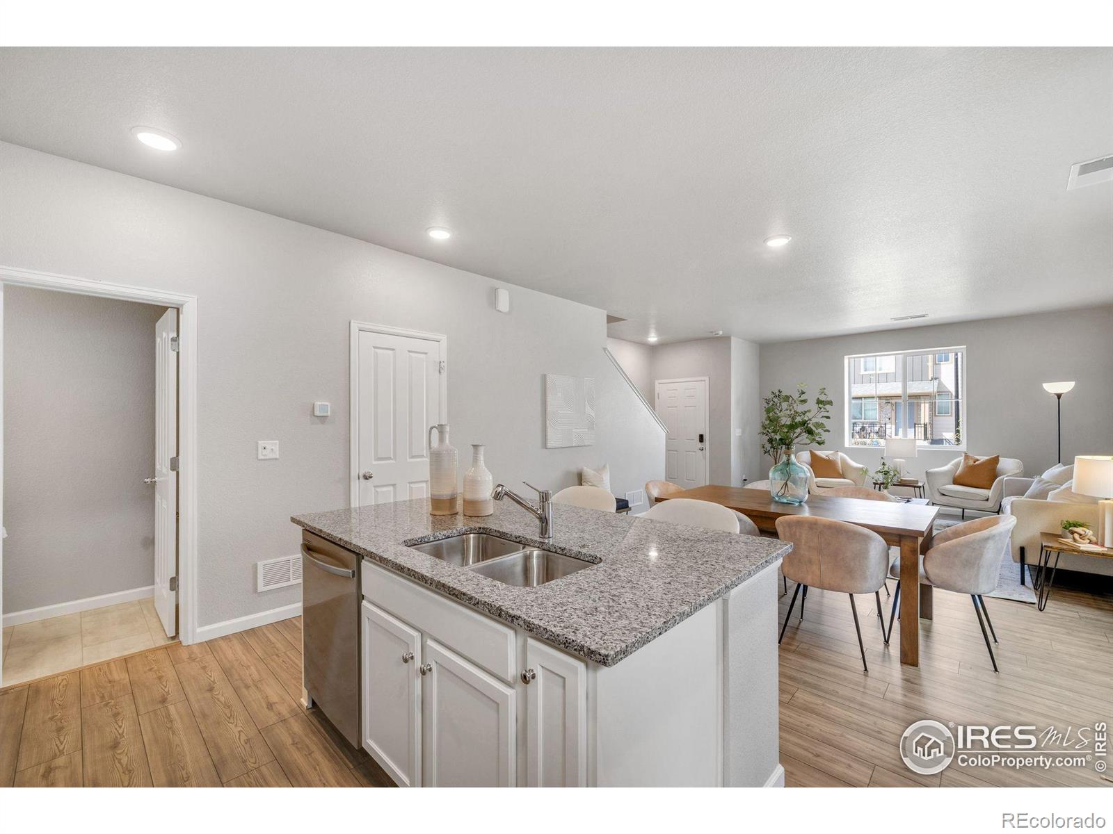 MLS Image #18 for 310  shoveler way,johnstown, Colorado