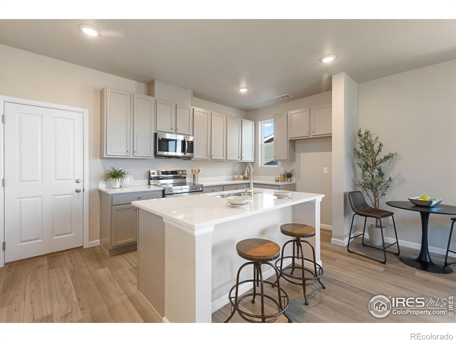 MLS Image #12 for 1444  coral place,longmont, Colorado