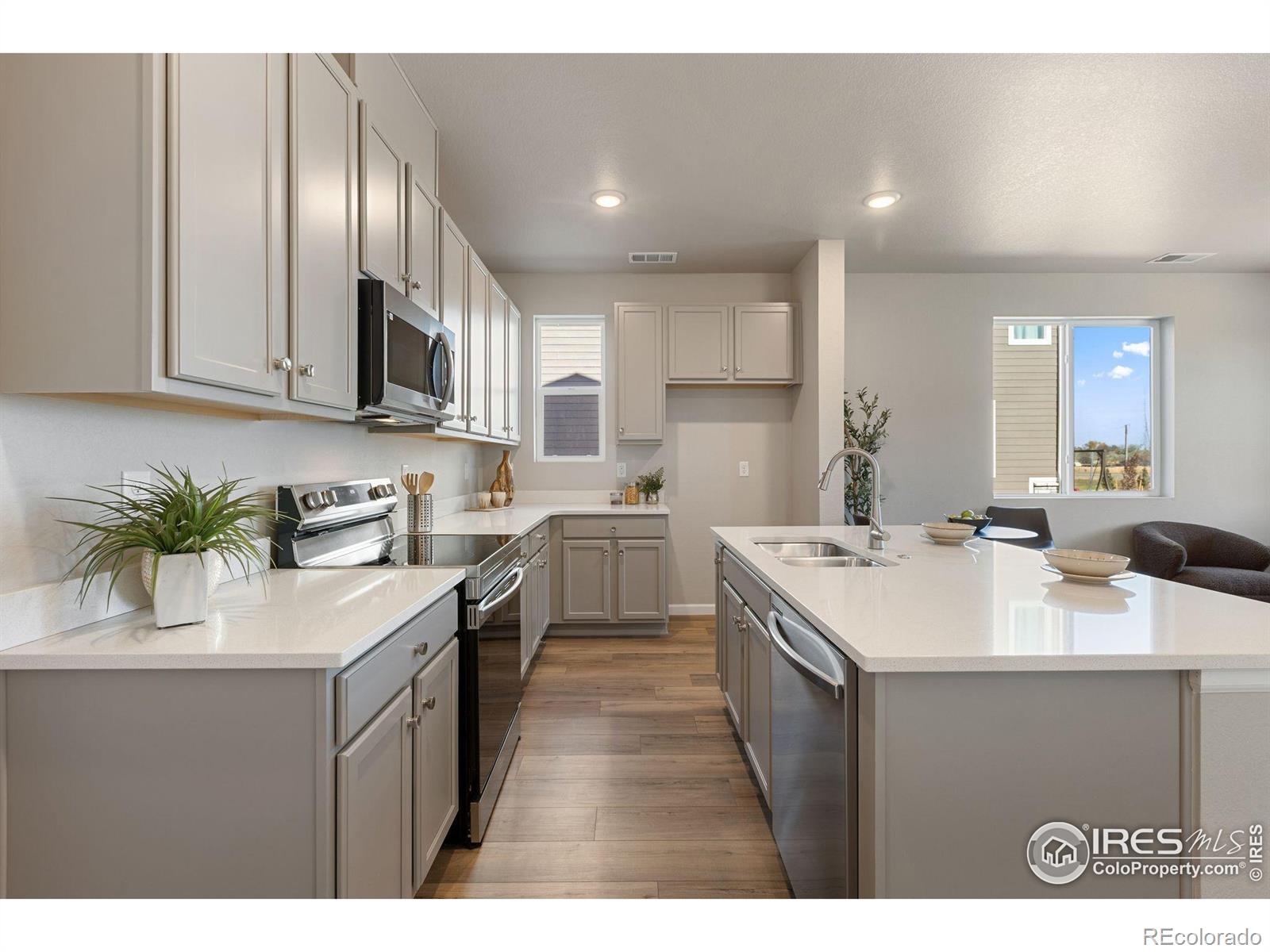 MLS Image #13 for 1444  coral place,longmont, Colorado